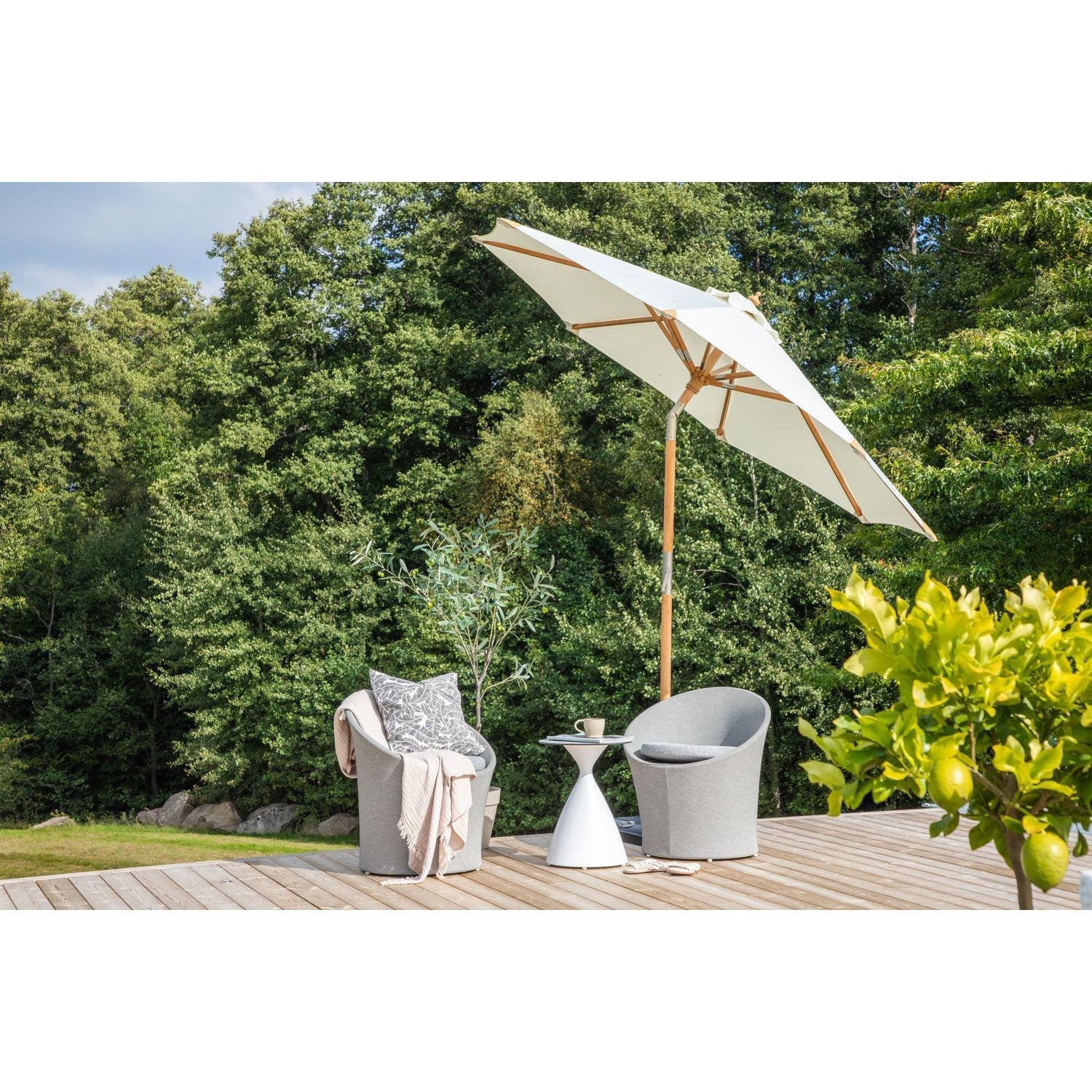 Cerox Parasoll-Outdoor Shade-Venture Home-peaceofhome.se