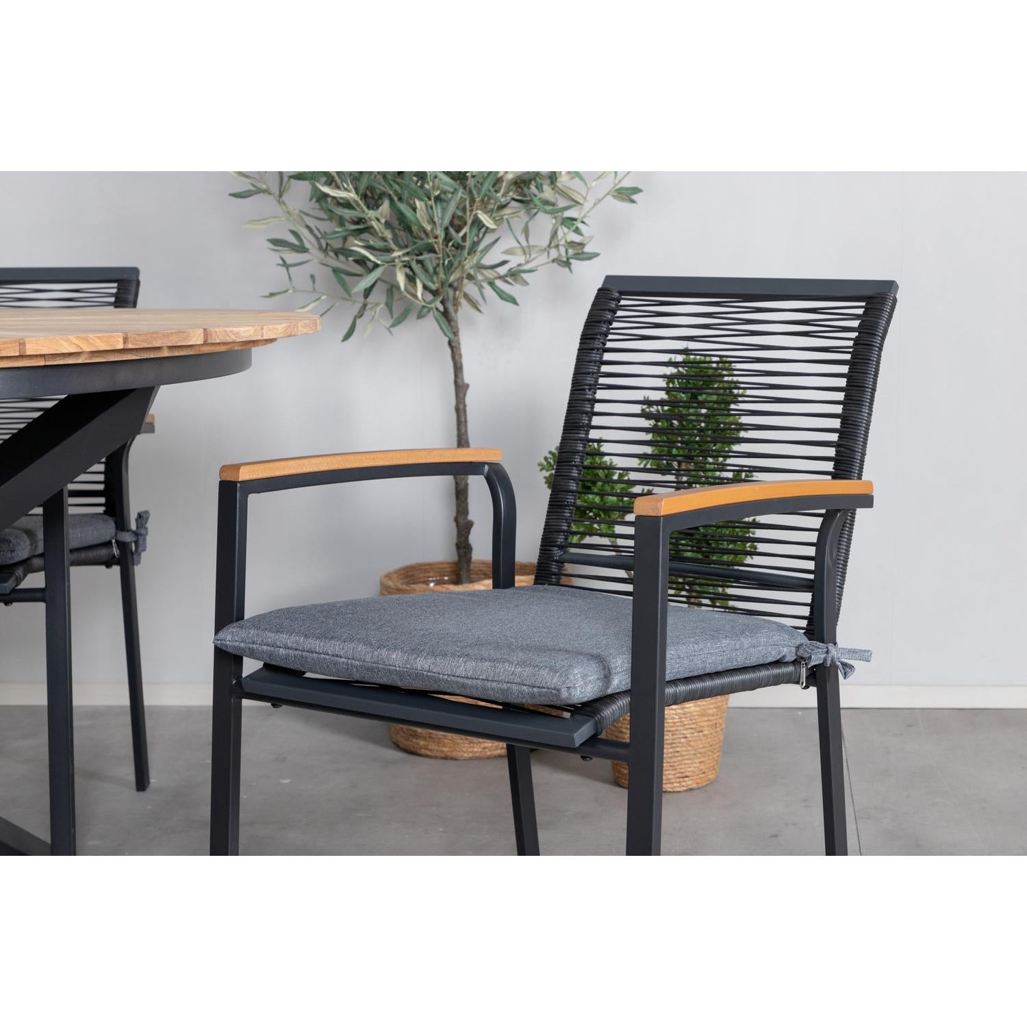 Dallas Matstol-Chair-Venture Home-peaceofhome.se