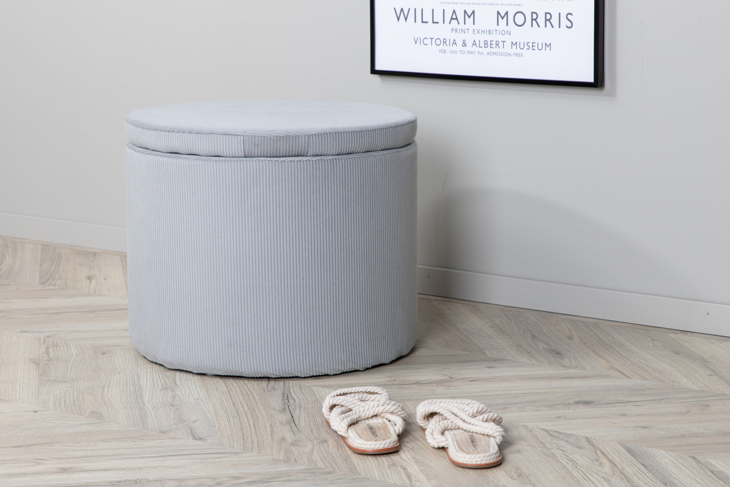 Dunken Puff-Ottoman / Pouf-Venture Home-peaceofhome.se