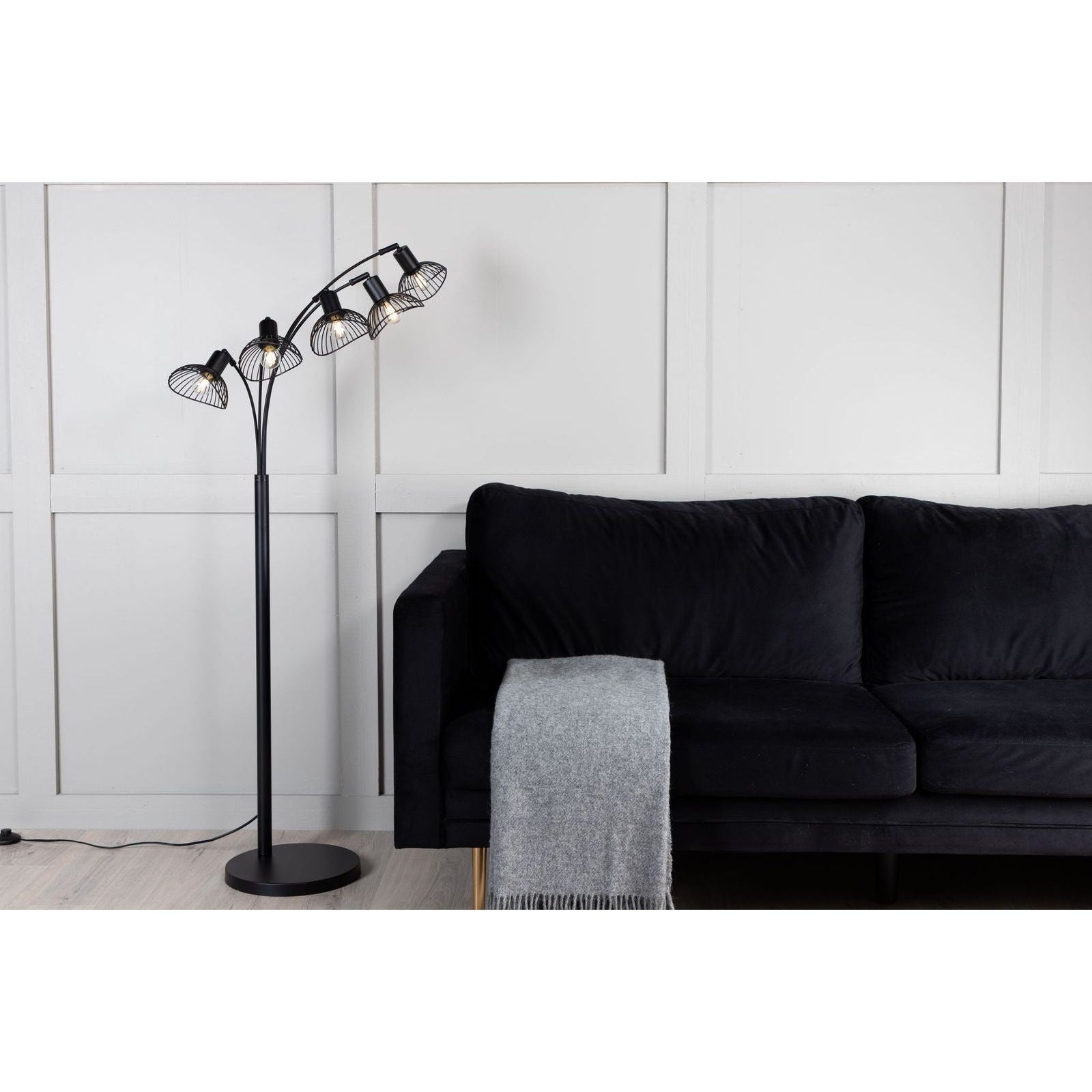 Elsa Belysning-Lighting-Venture Home-peaceofhome.se