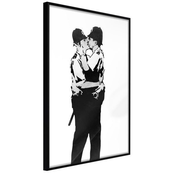 Inramad Poster / Tavla - Banksy: Kissing Coppers I-Poster Inramad-Artgeist-20x30-Svart ram-peaceofhome.se
