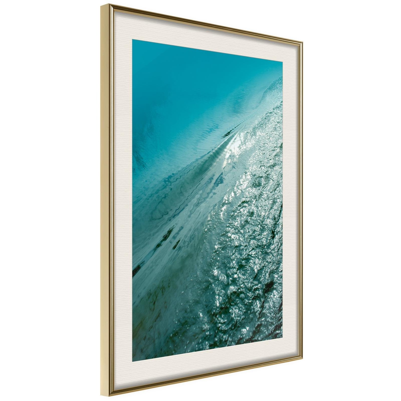 Inramad Poster / Tavla - Depth of the Ocean-Poster Inramad-Artgeist-20x30-Guldram med passepartout-peaceofhome.se