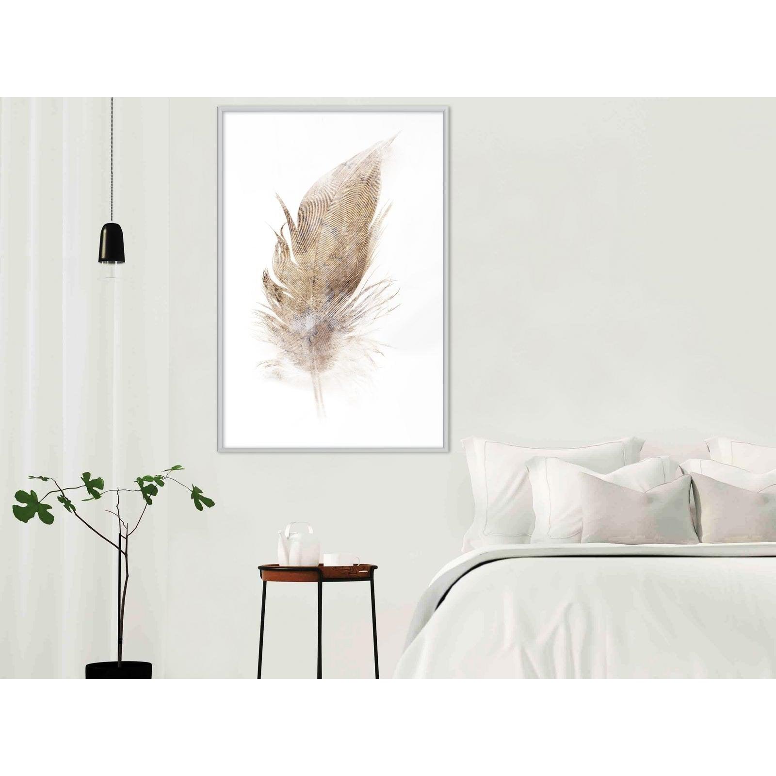 Inramad Poster / Tavla - Lost Feather (Beige)-Poster Inramad-Artgeist-peaceofhome.se