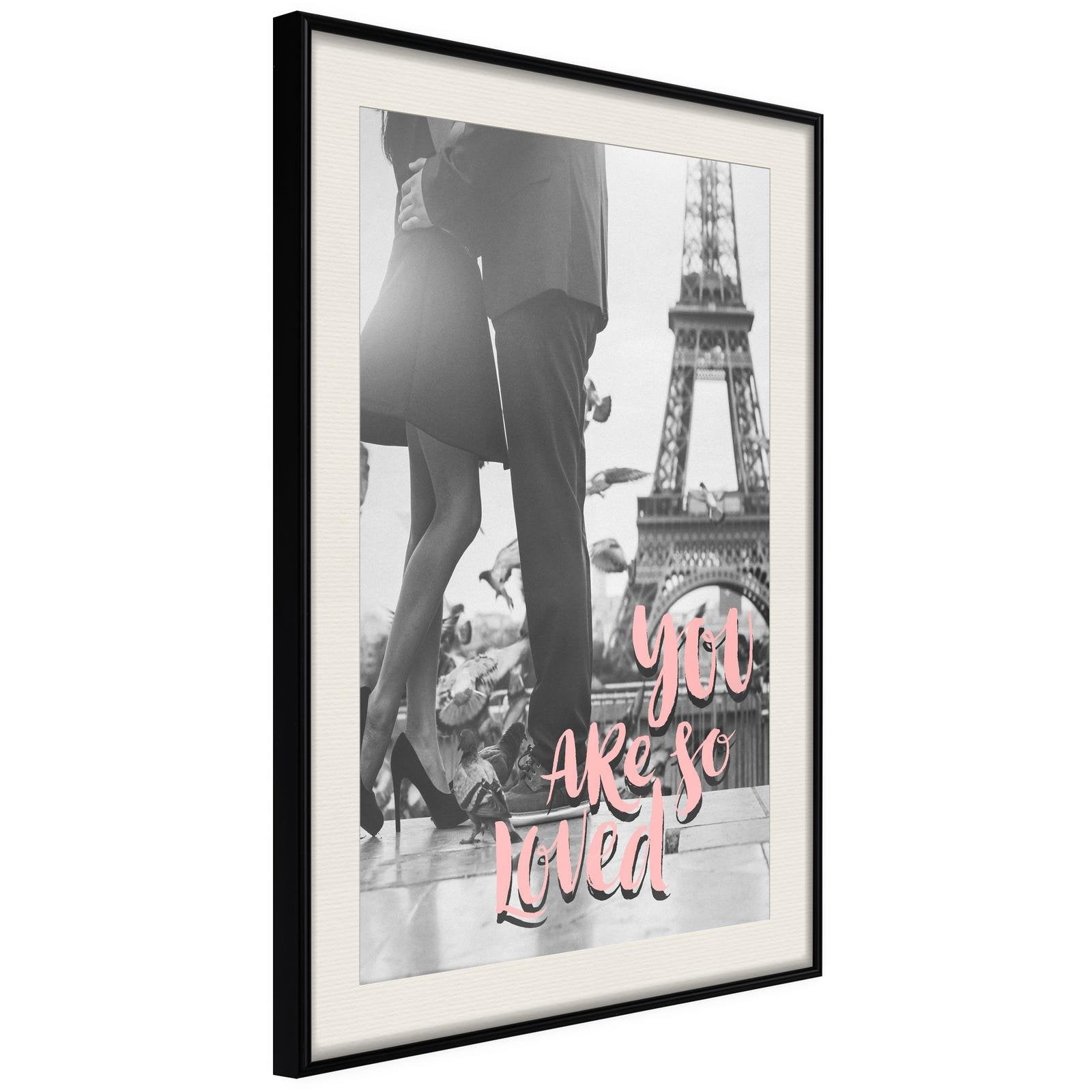 Inramad Poster / Tavla - Love in Paris-Poster Inramad-Artgeist-20x30-Svart ram med passepartout-peaceofhome.se