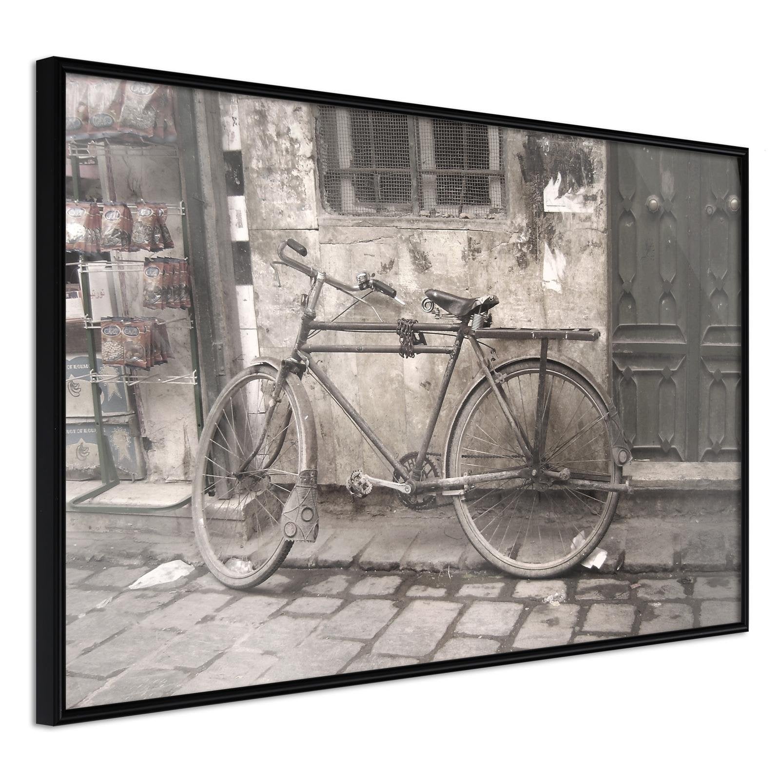 Inramad Poster / Tavla - Old Bicycle-Poster Inramad-Artgeist-30x20-Svart ram-peaceofhome.se