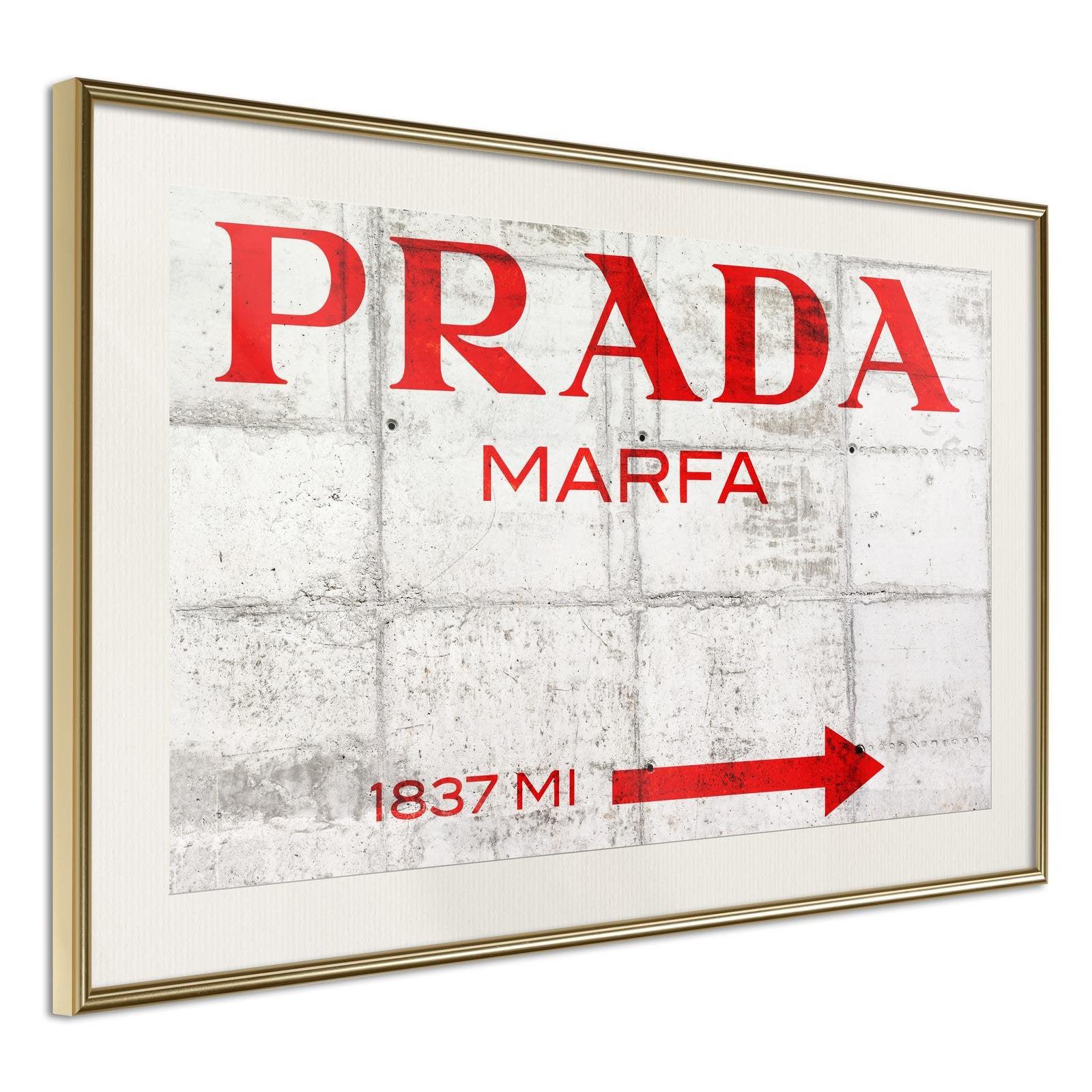 Inramad Poster / Tavla - Prada (Red)-Poster Inramad-Artgeist-30x20-Guldram med passepartout-peaceofhome.se