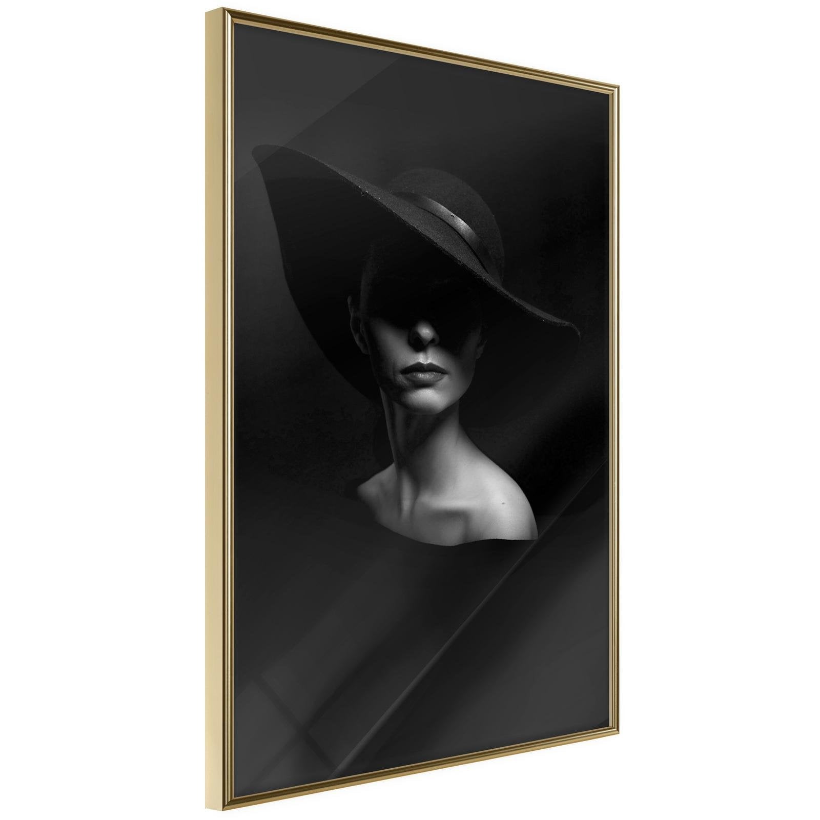Inramad Poster / Tavla - Woman in a Hat-Poster Inramad-Artgeist-20x30-Guldram-peaceofhome.se
