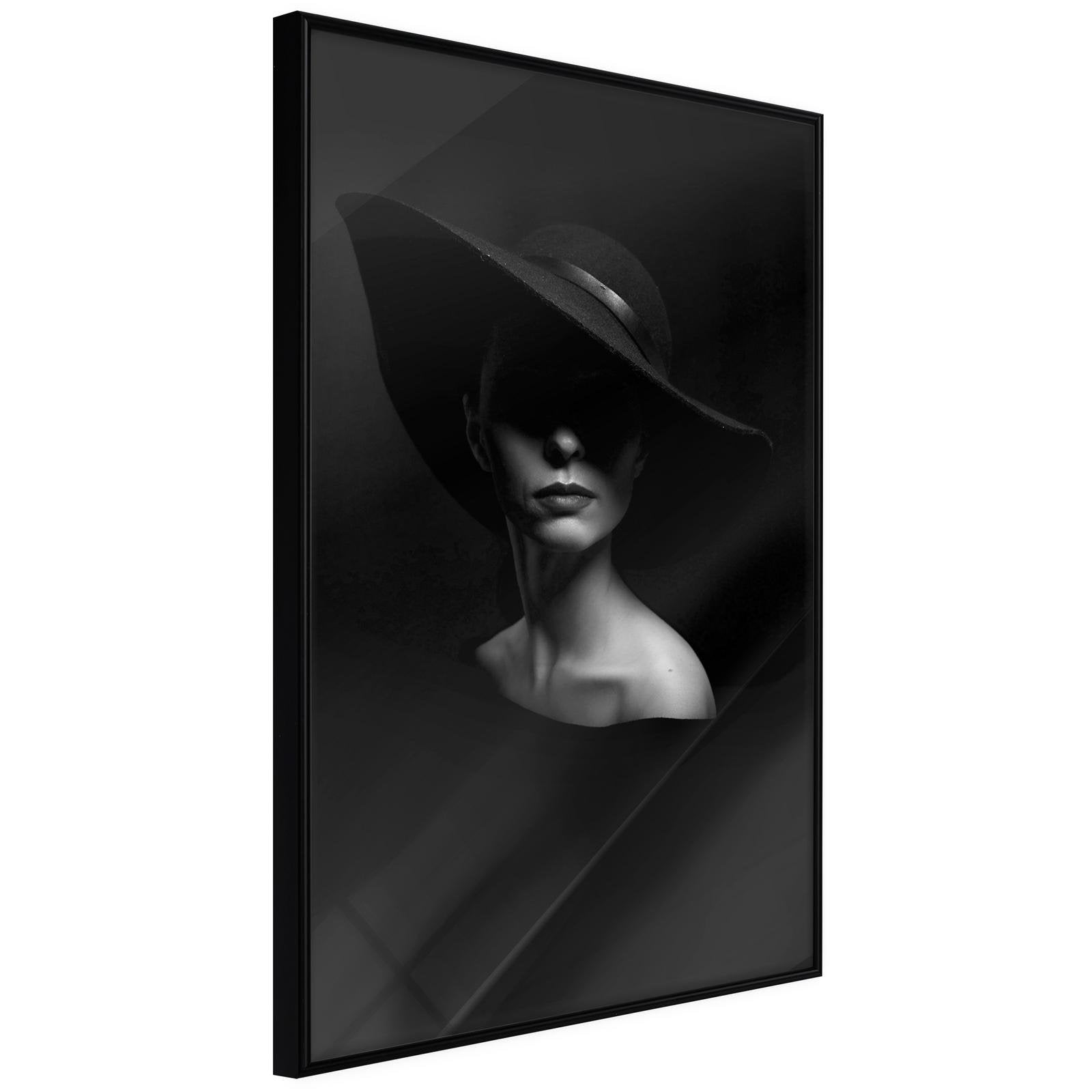 Inramad Poster / Tavla - Woman in a Hat-Poster Inramad-Artgeist-20x30-Svart ram-peaceofhome.se