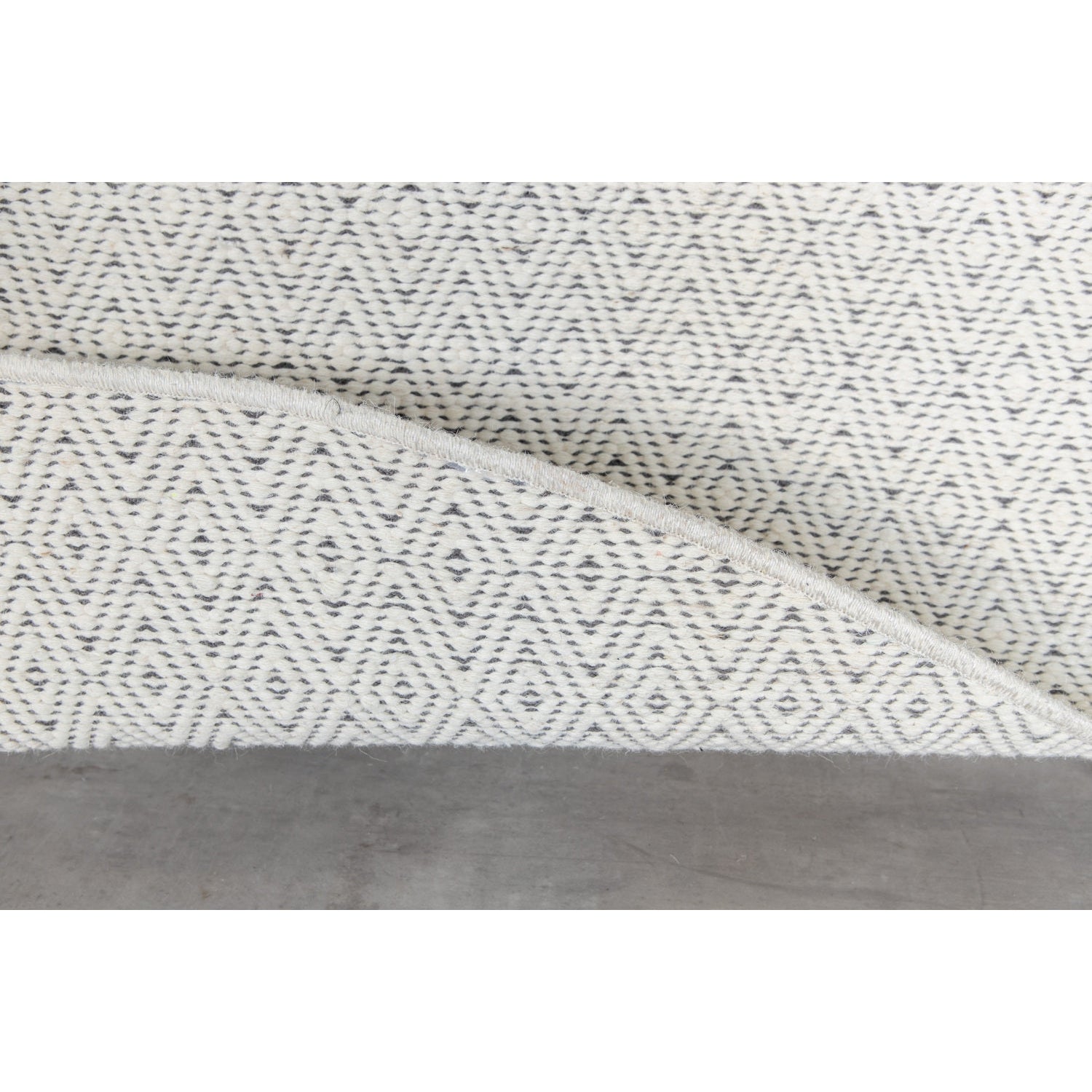 Julana Matta-Carpet-Venture Home-peaceofhome.se