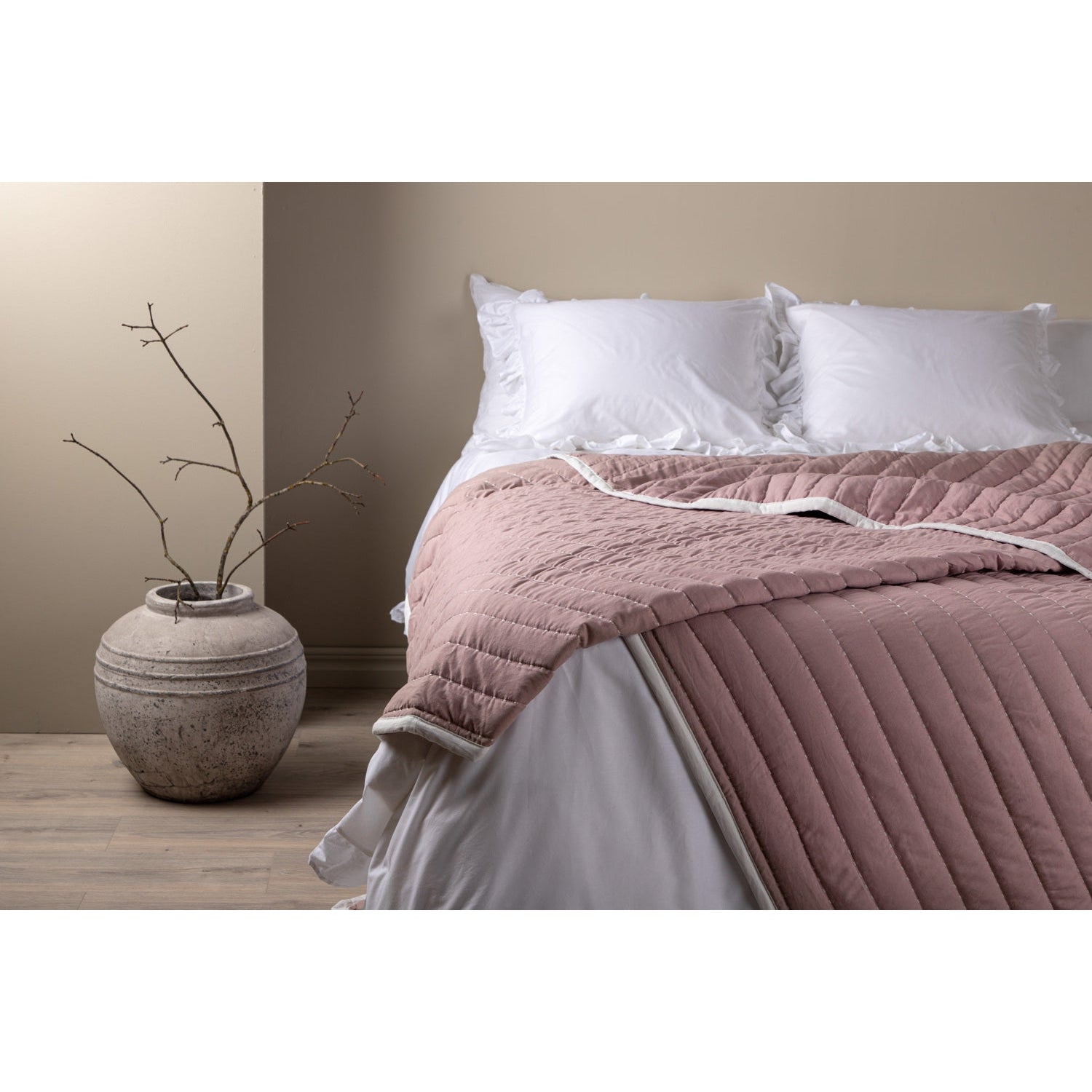 Juni Överkast-Textile-Venture Home-peaceofhome.se