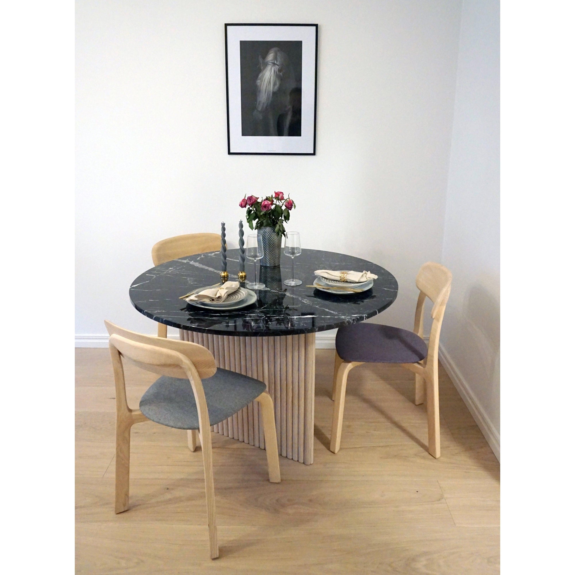 KRALJEVIC TRIANGLE DINING Matbord-Matbord-Kraljevic Design-peaceofhome.se