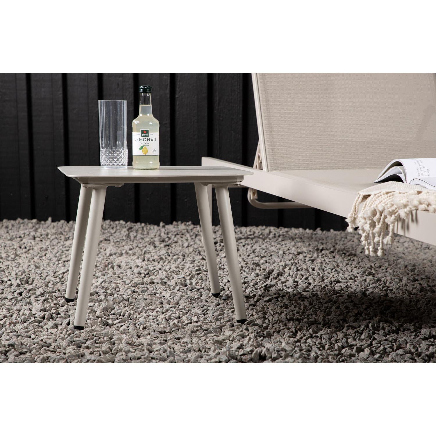 Lina Bord-Other Table-Venture Home-peaceofhome.se