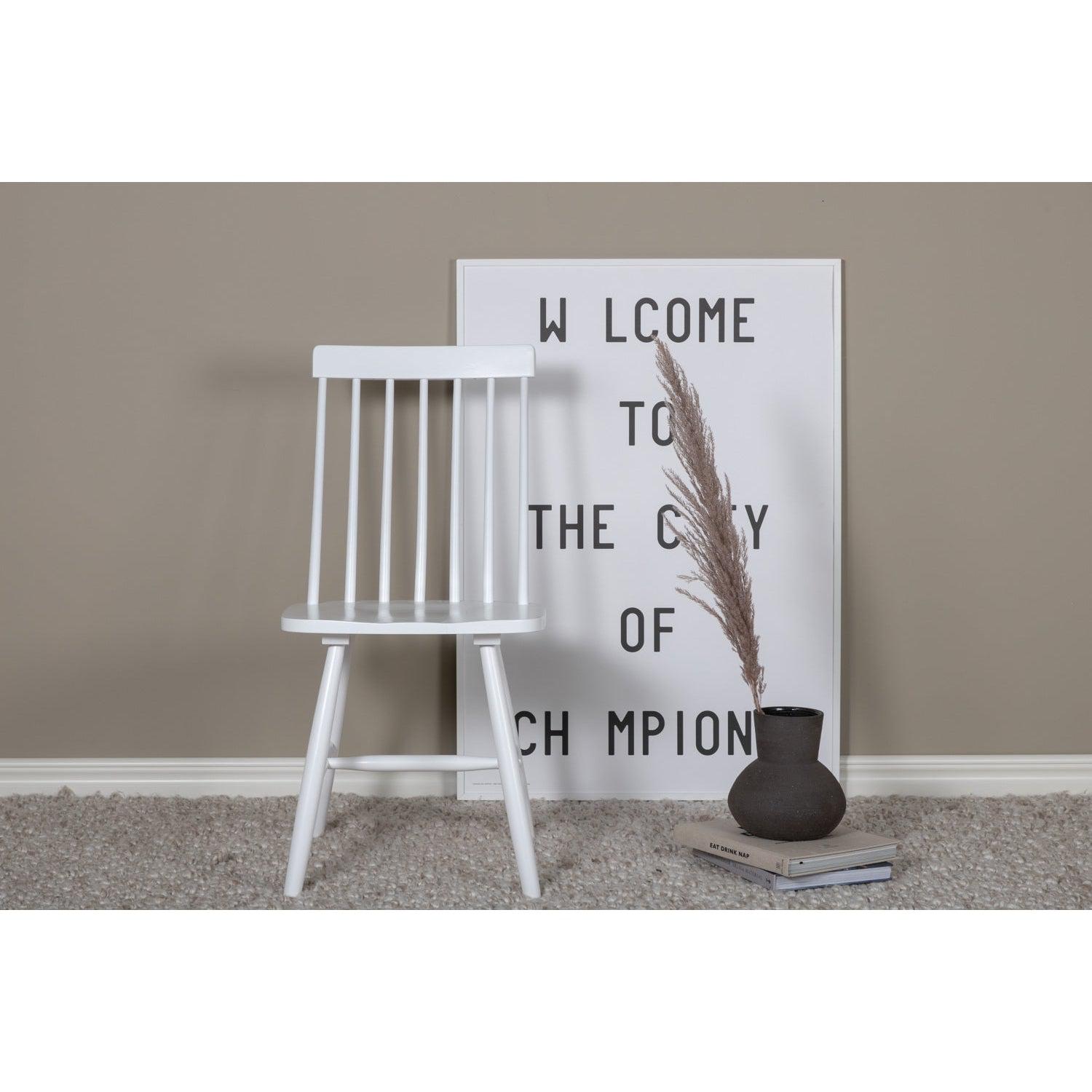 Lönneberga Matstol-Chair-Venture Home-peaceofhome.se