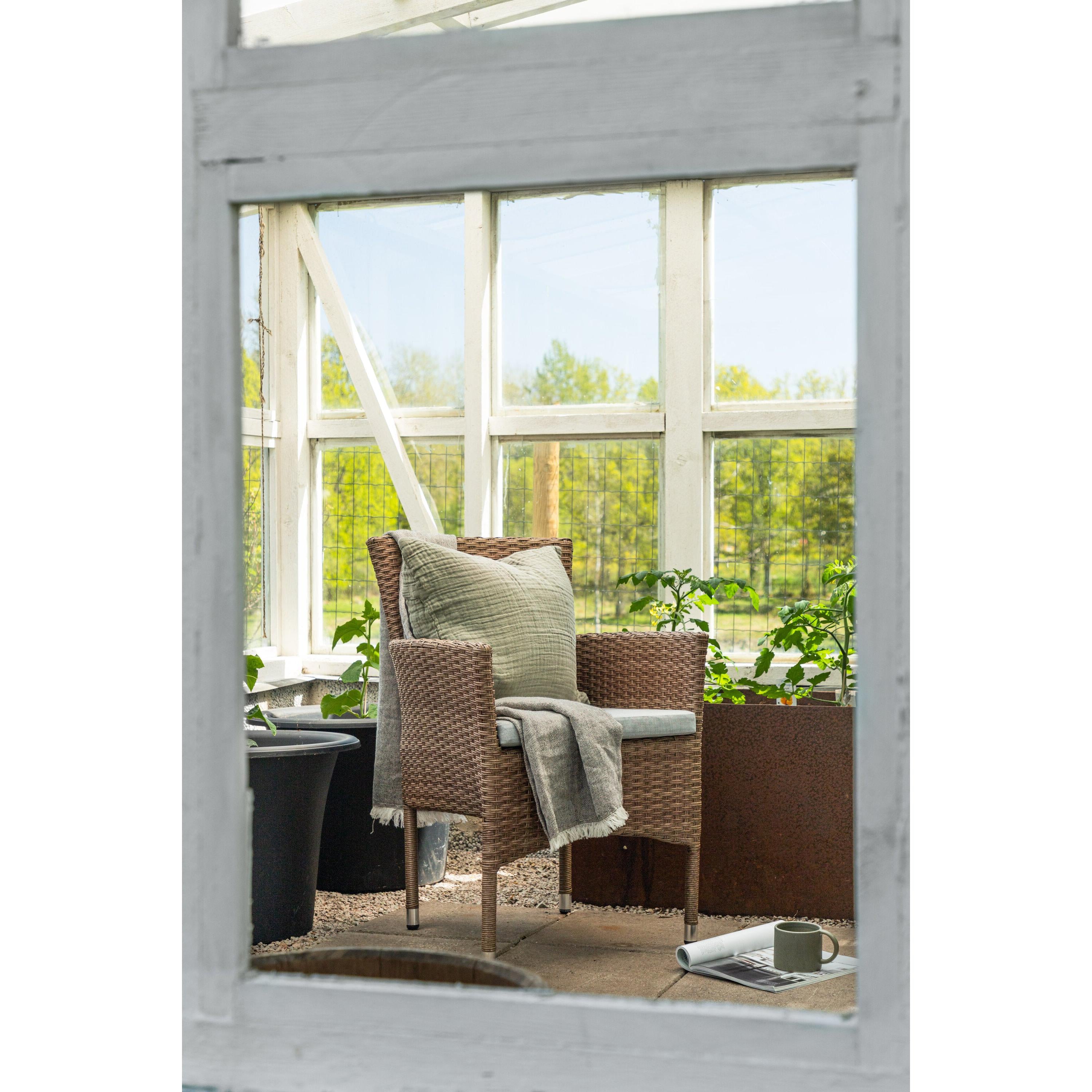 Malina Matstol-Chair-Venture Home-peaceofhome.se
