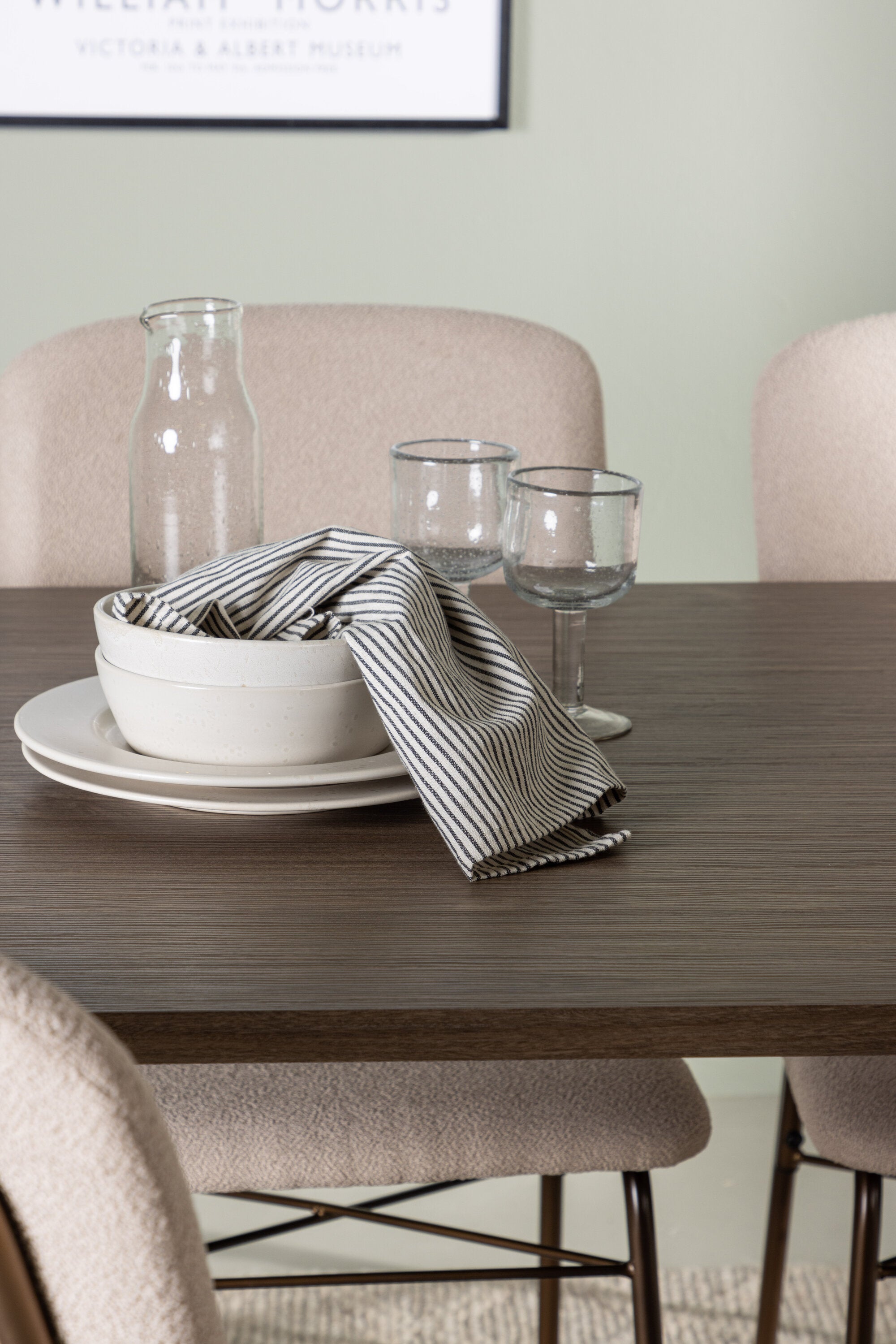 Matgrupp Andy med stolarna Seda-GR Dining Set-Venture Home-peaceofhome.se