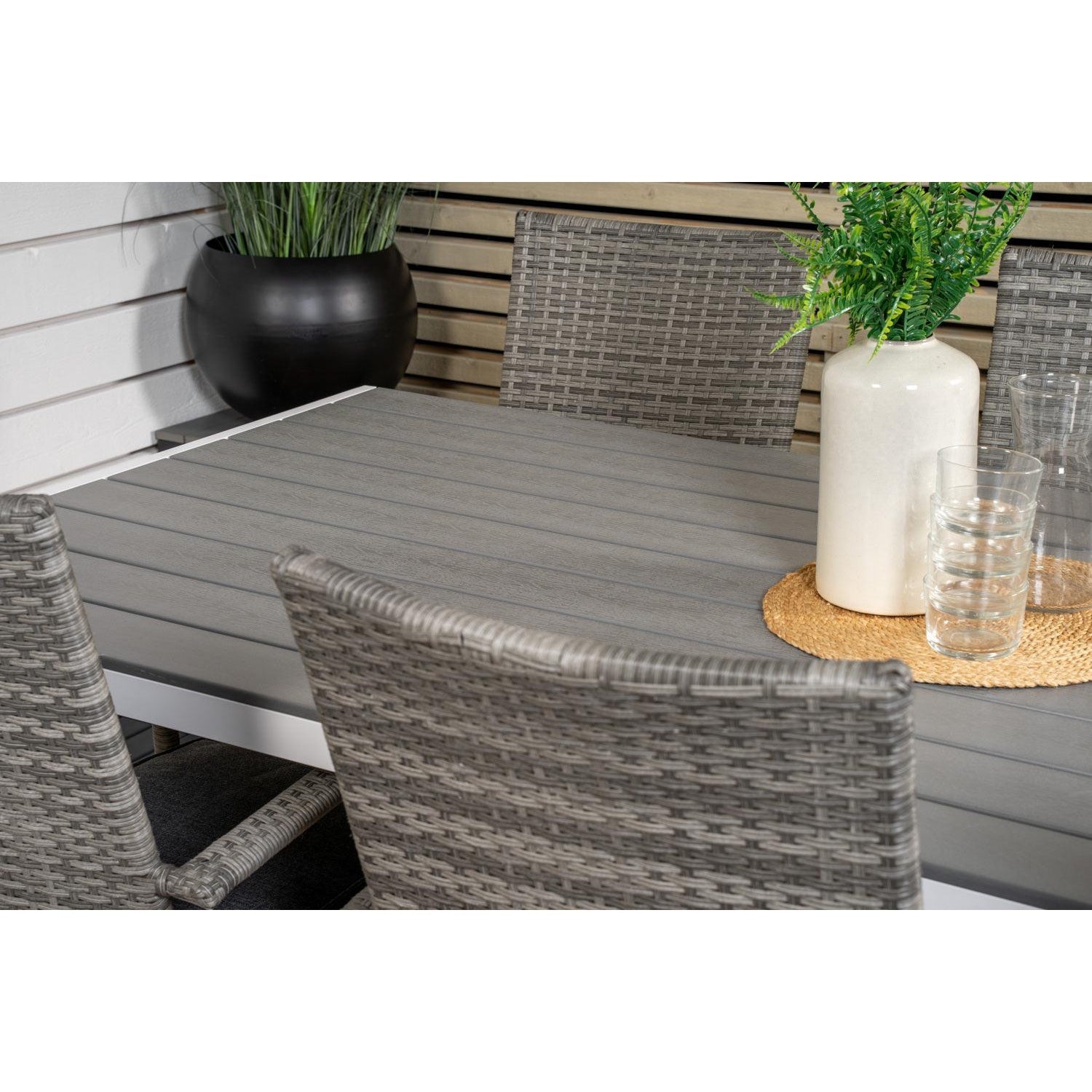Matgrupp Break med stolarna Anna-Table Set-Venture Home-peaceofhome.se