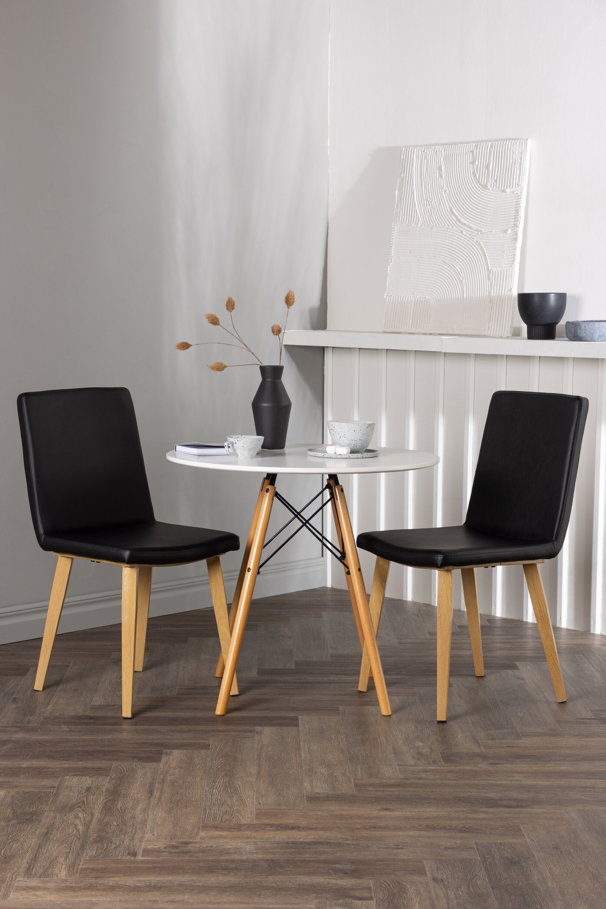 Matgrupp Danburi med stolarna Today-GR Dining Set-Venture Home-peaceofhome.se