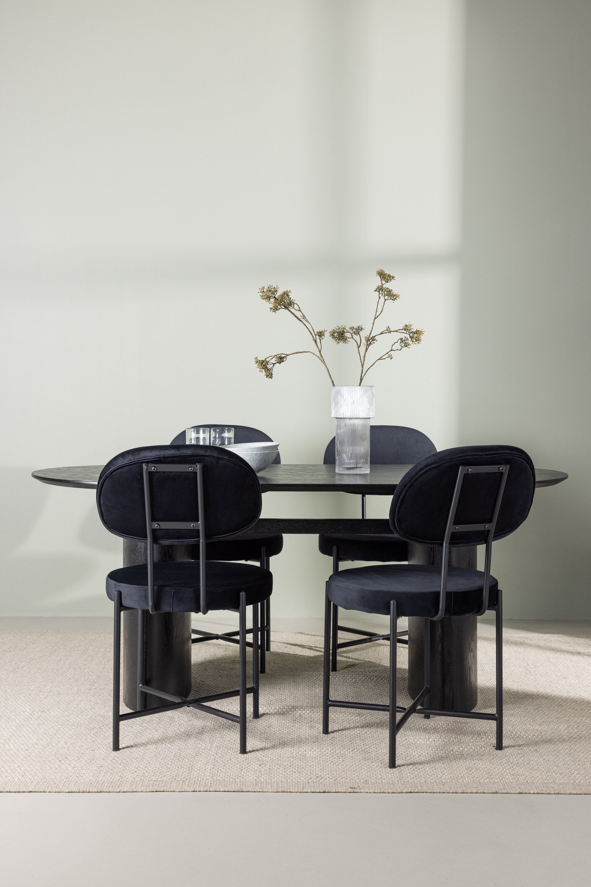 Matgrupp Isolde med stolarna Stella-GR Dining Set-Venture Home-peaceofhome.se
