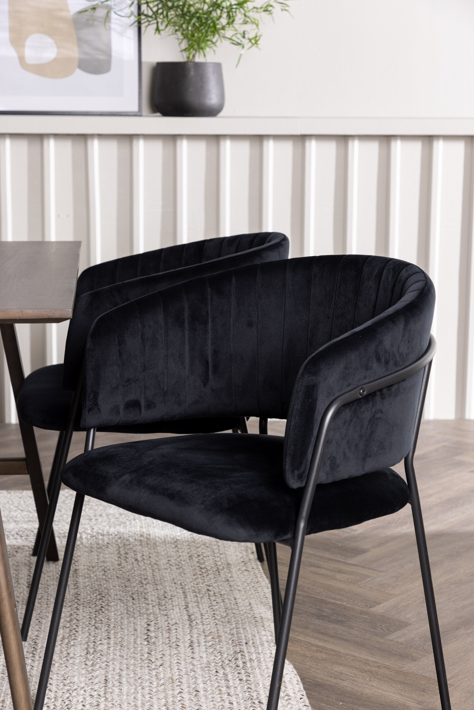 Matgrupp Kaseindon med stolarna Selma-GR Dining Set-Venture Home-peaceofhome.se