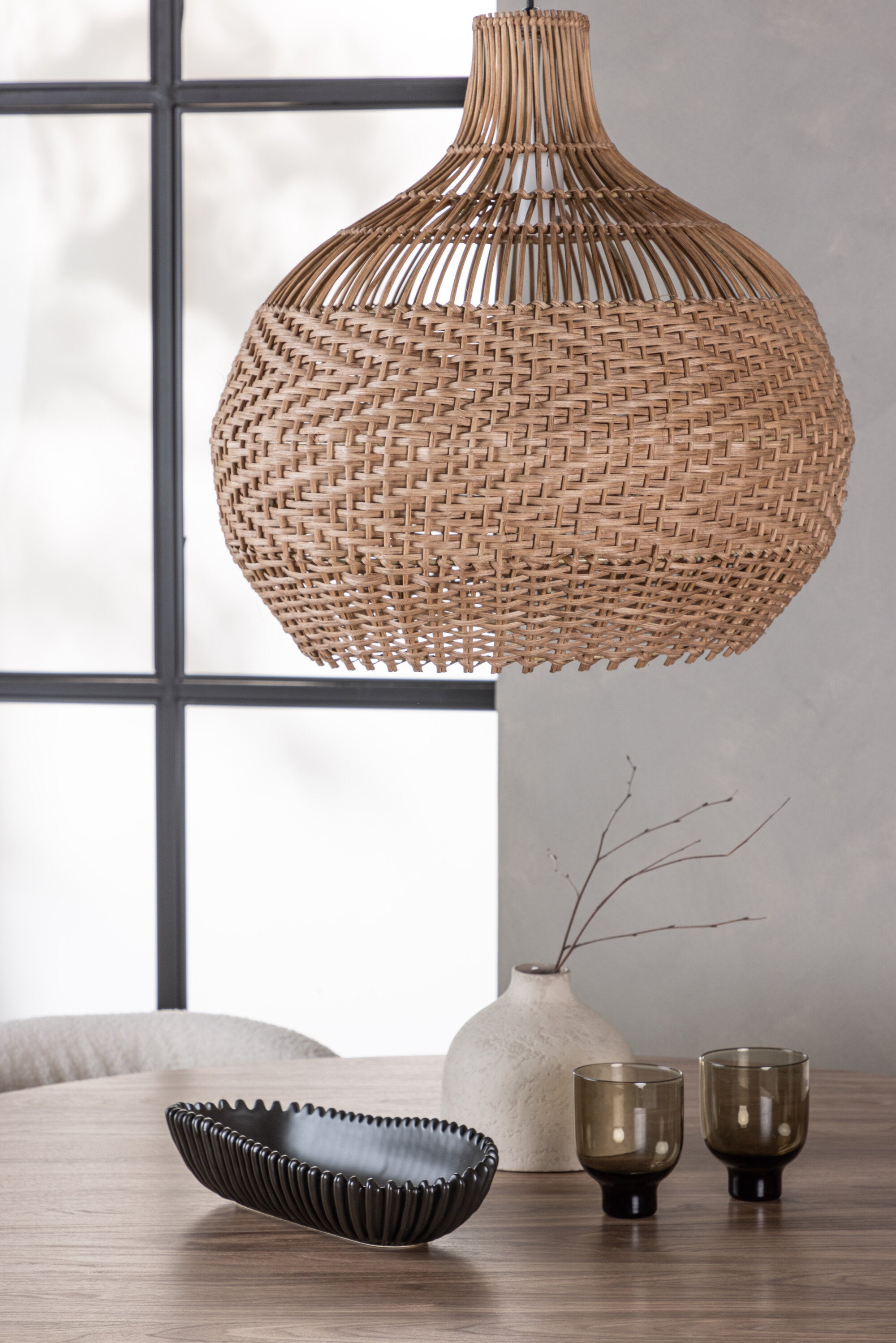 Matgrupp Lanzo med stolarna Edina-GR Dining Set-Venture Home-peaceofhome.se