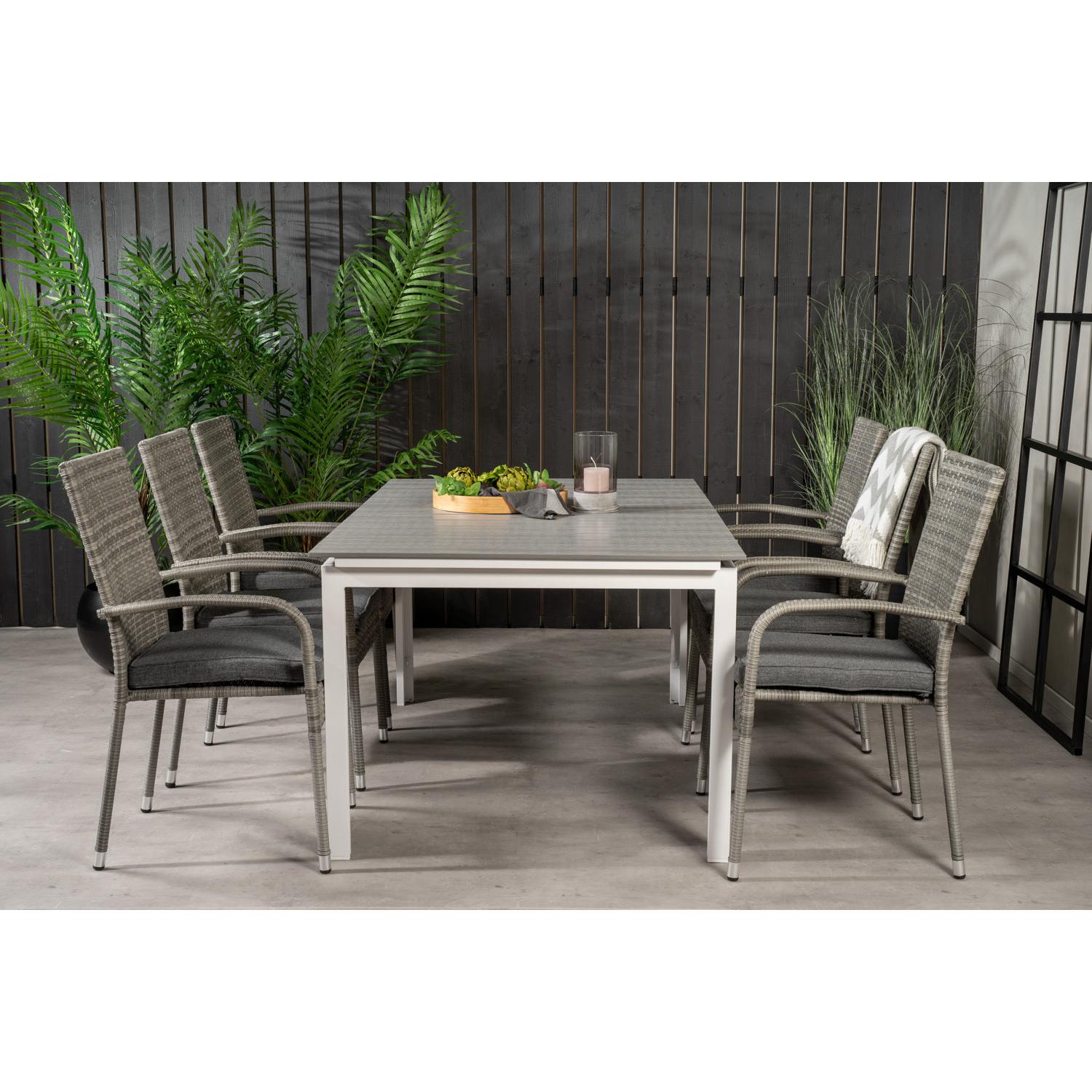 Matgrupp Levels med stolarna Anna-Table Set-Venture Home-peaceofhome.se