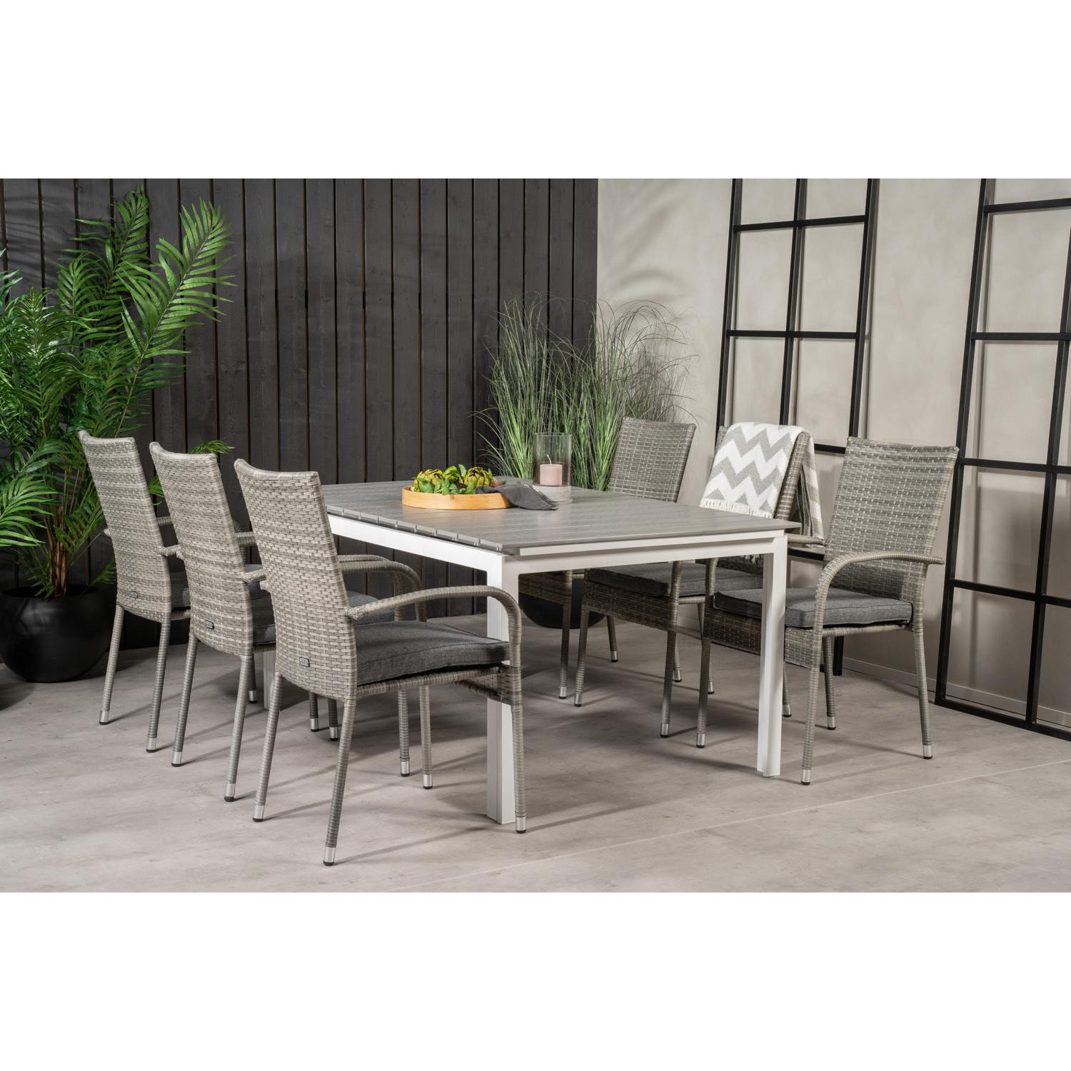 Matgrupp Levels med stolarna Anna-Table Set-Venture Home-peaceofhome.se