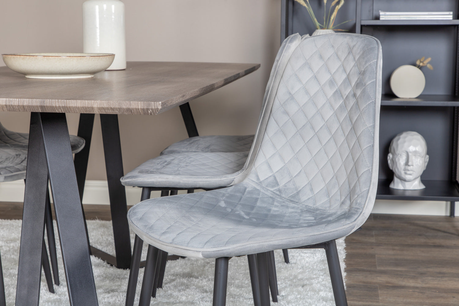 Matgrupp Marina med stolarna Polar-GR Dining Set-Venture Home-peaceofhome.se