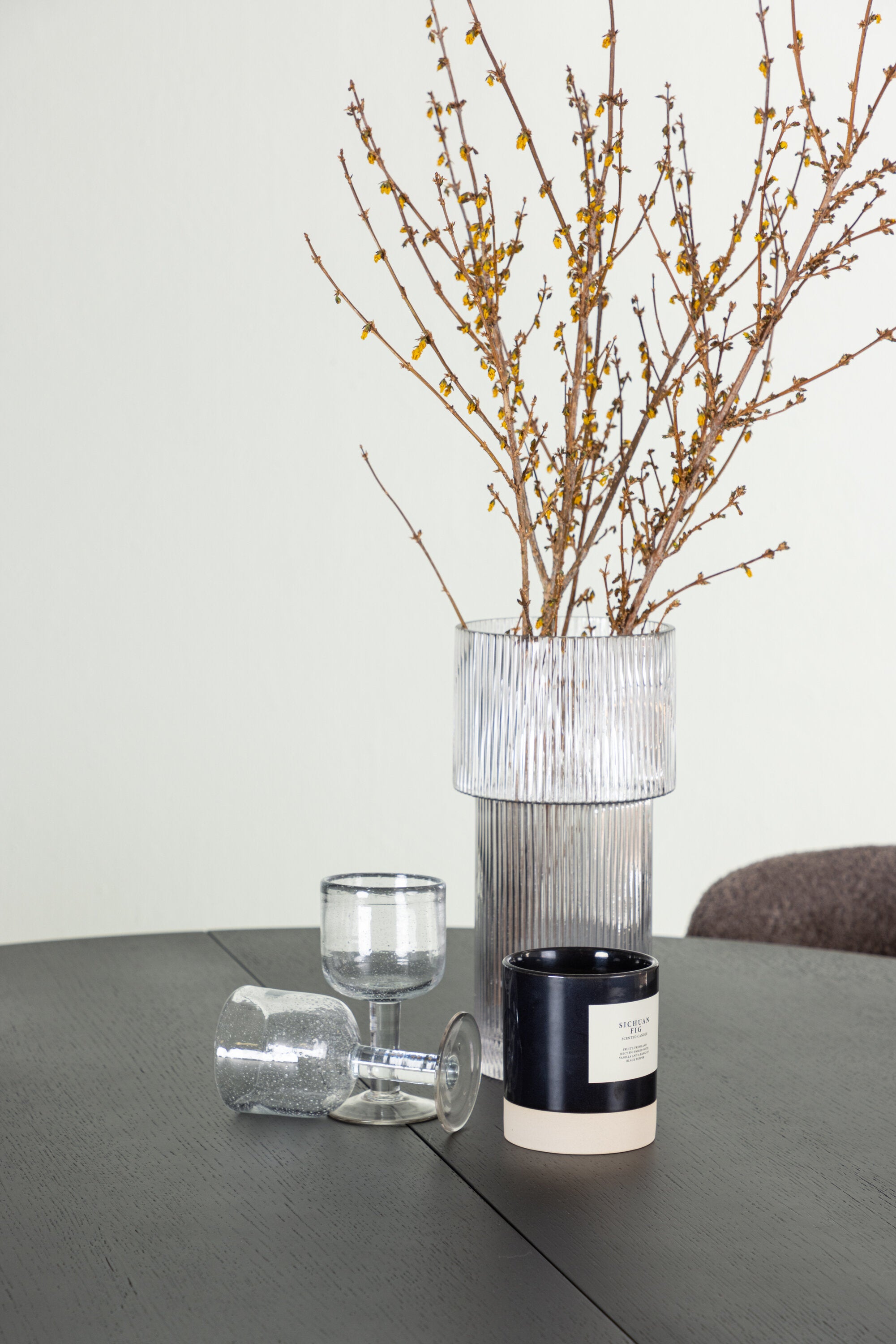 Matgrupp Matilda med stolarna Modesto-GR Dining Set-Venture Home-peaceofhome.se
