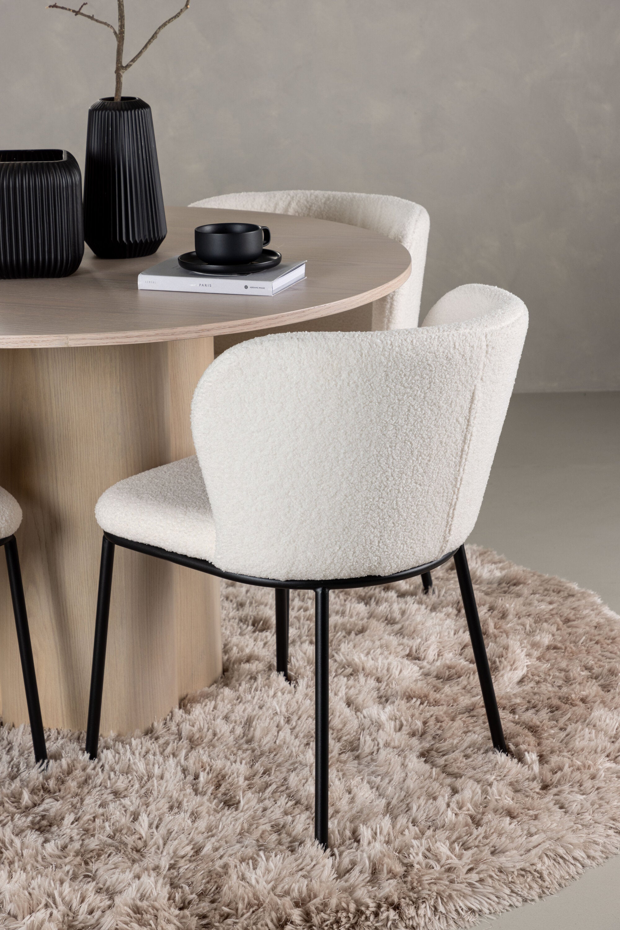 Matgrupp Olivia med stolarna Edina-GR Dining Set-Venture Home-peaceofhome.se