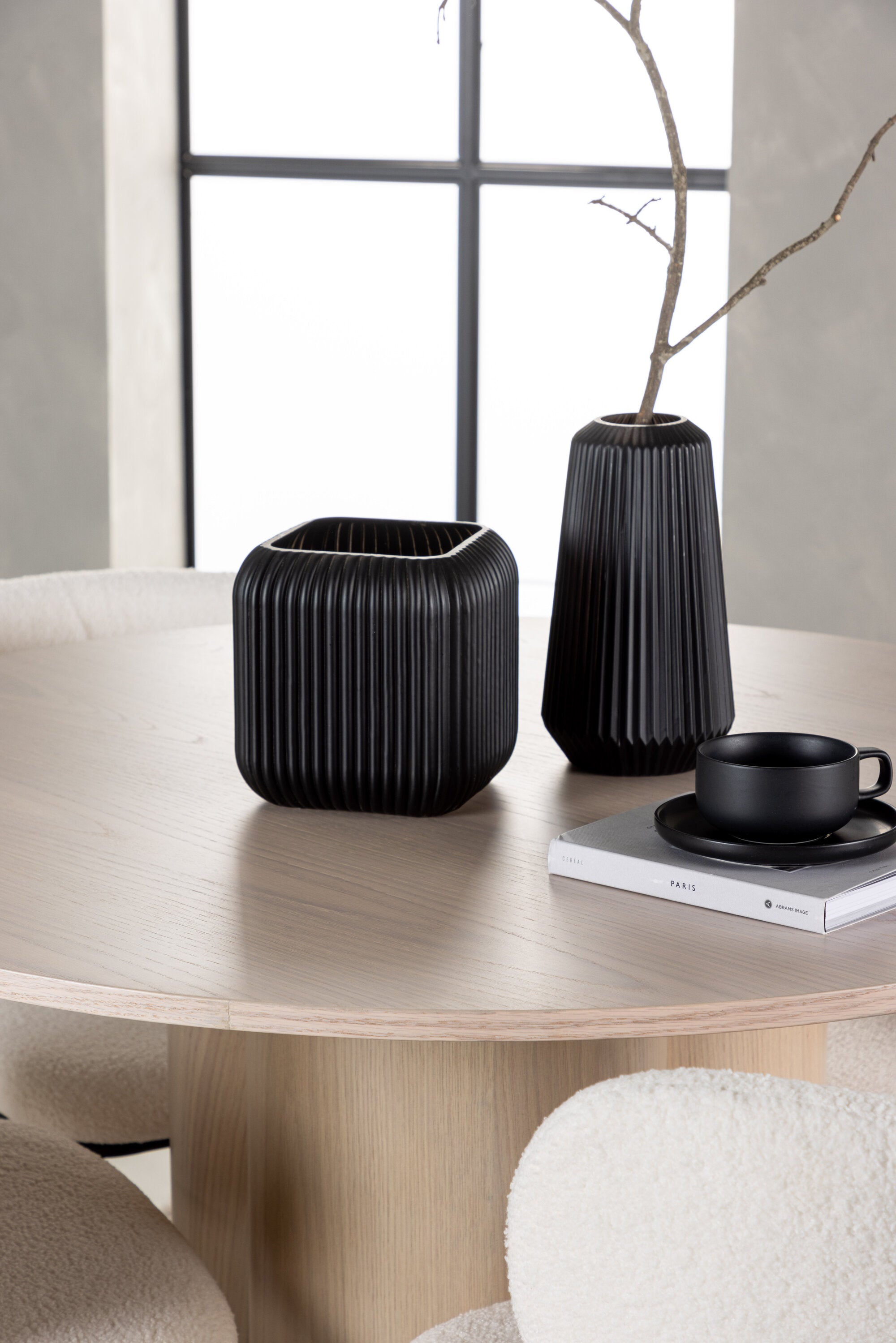 Matgrupp Olivia med stolarna Edina-GR Dining Set-Venture Home-peaceofhome.se