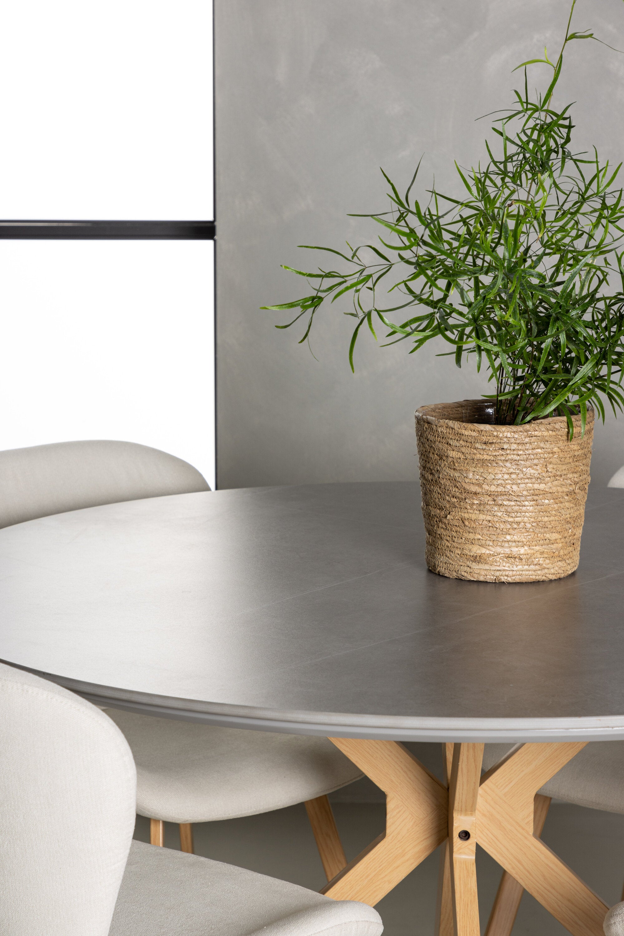 Matgrupp Piazza med stolarna Lilja-GR Dining Set-Venture Home-peaceofhome.se