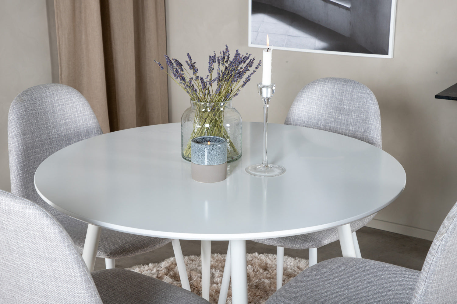 Matgrupp Plaza med stolarna Polar-GR Dining Set-Venture Home-peaceofhome.se