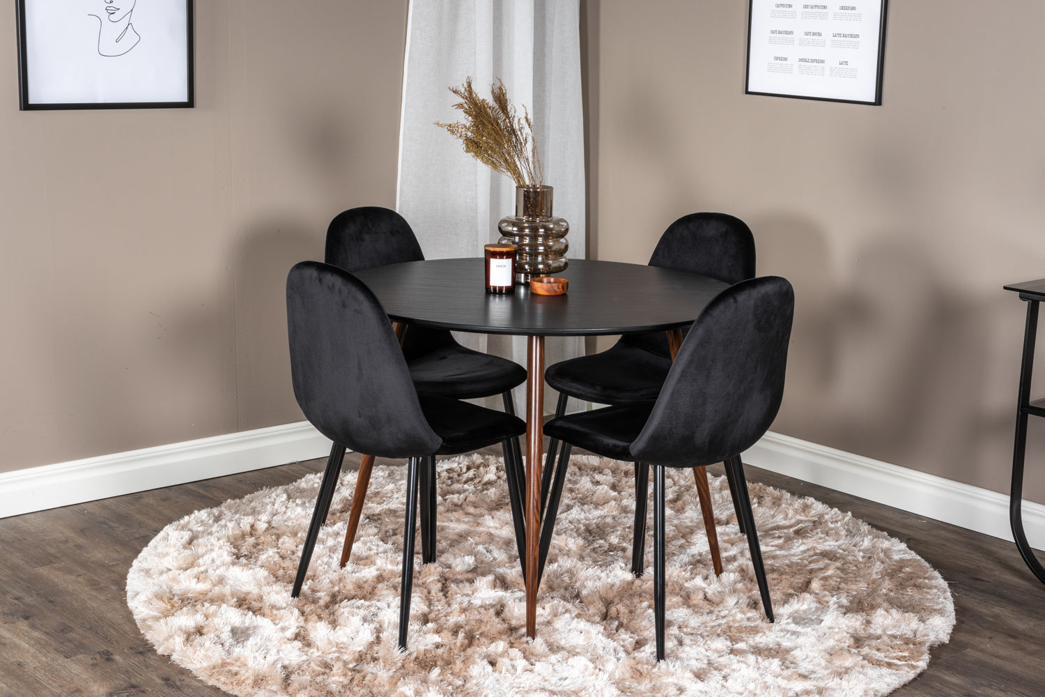 Matgrupp Plaza med stolarna Polar-GR Dining Set-Venture Home-peaceofhome.se