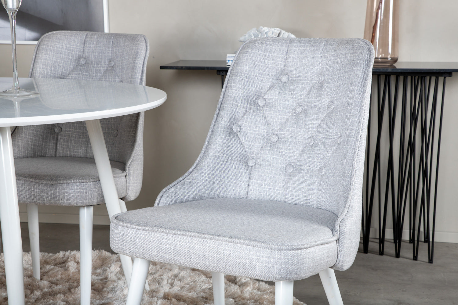 Matgrupp Plaza med stolarna Velvet Deluxe-GR Dining Set-Venture Home-peaceofhome.se