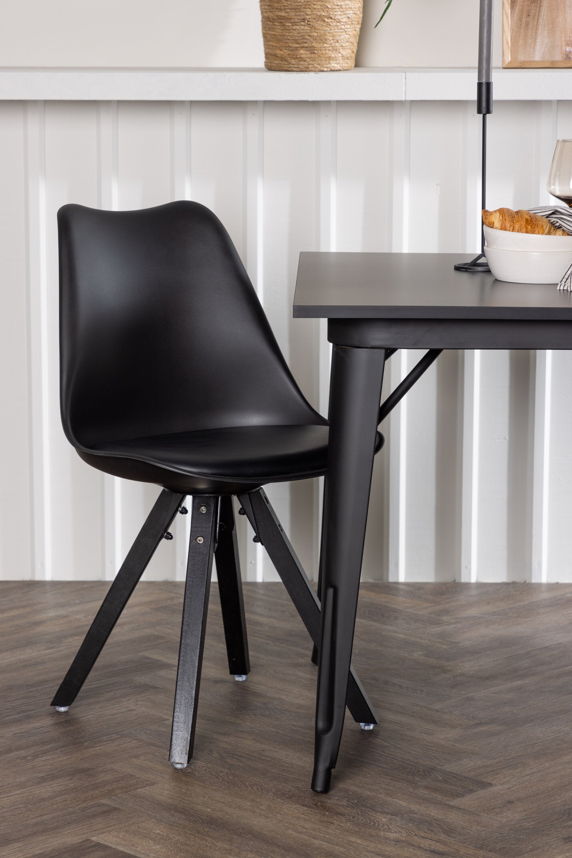 Matgrupp Tempe med stolarna Zeno-GR Dining Set-Venture Home-peaceofhome.se