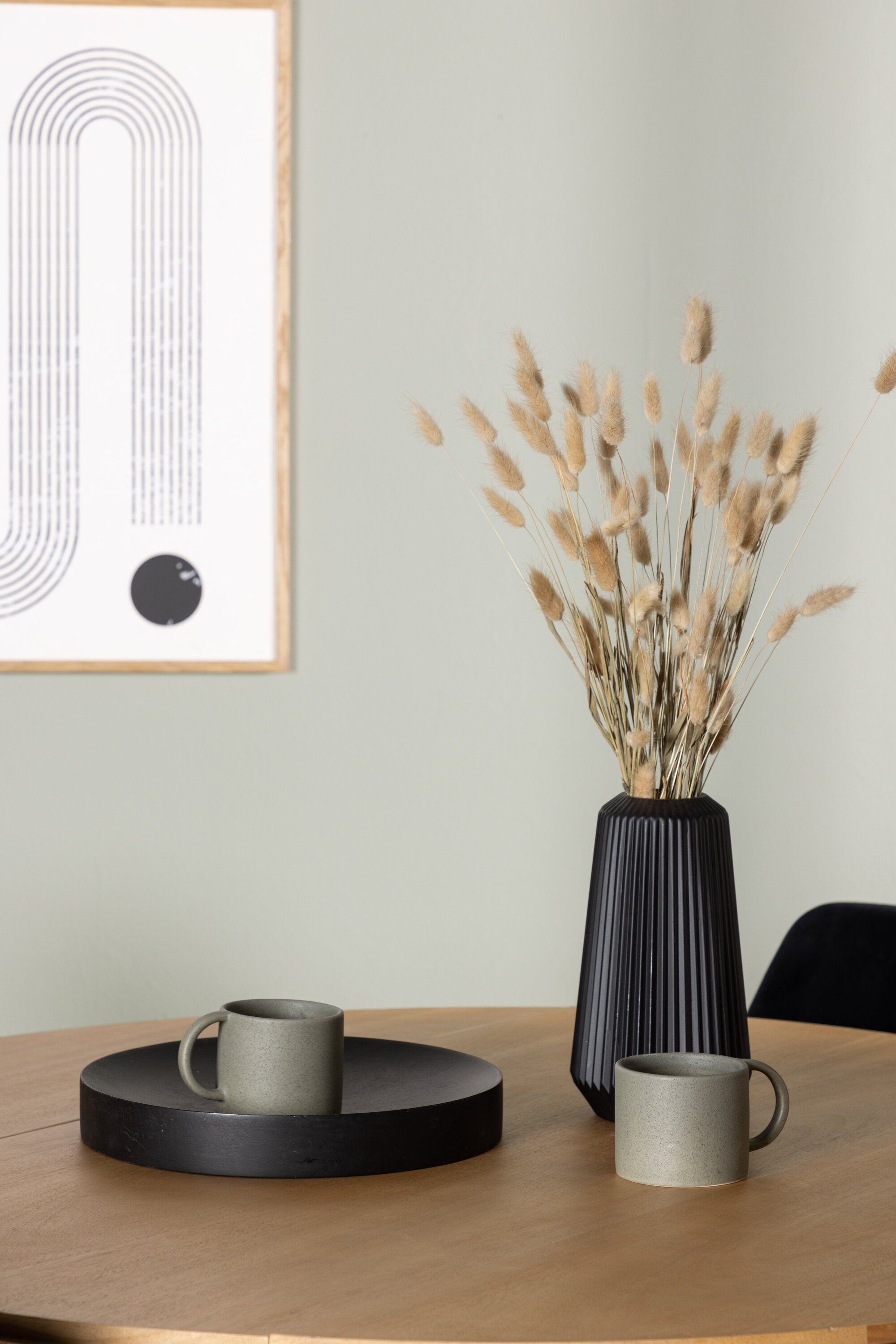 Matgrupp Yadikon med stolarna Night-GR Dining Set-Venture Home-peaceofhome.se
