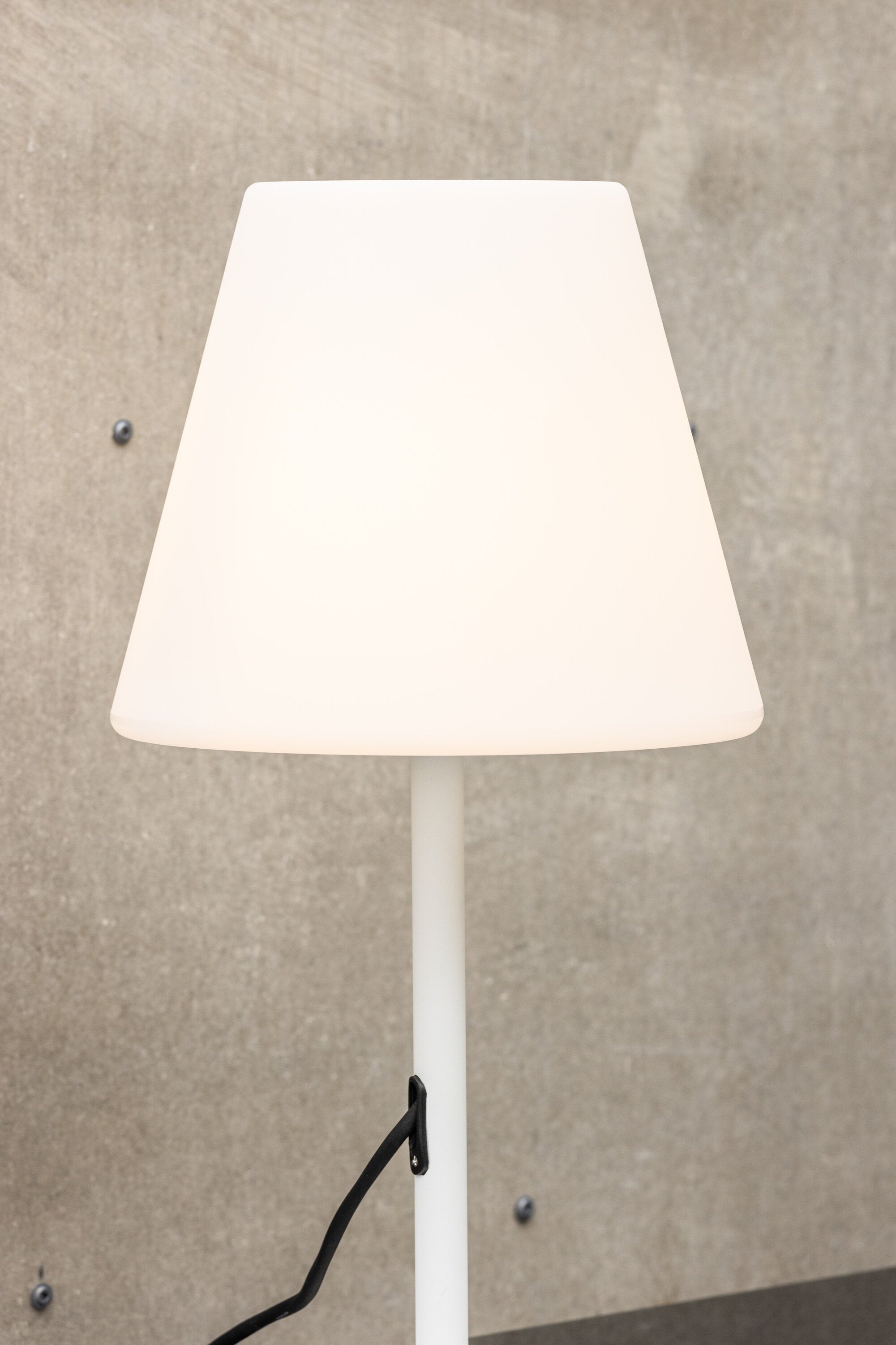 Moris Bordslampa-Lighting-Venture Home-peaceofhome.se