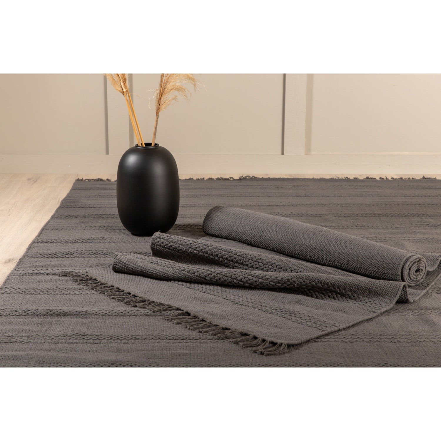 Nico Matta-Carpet-Venture Home-peaceofhome.se