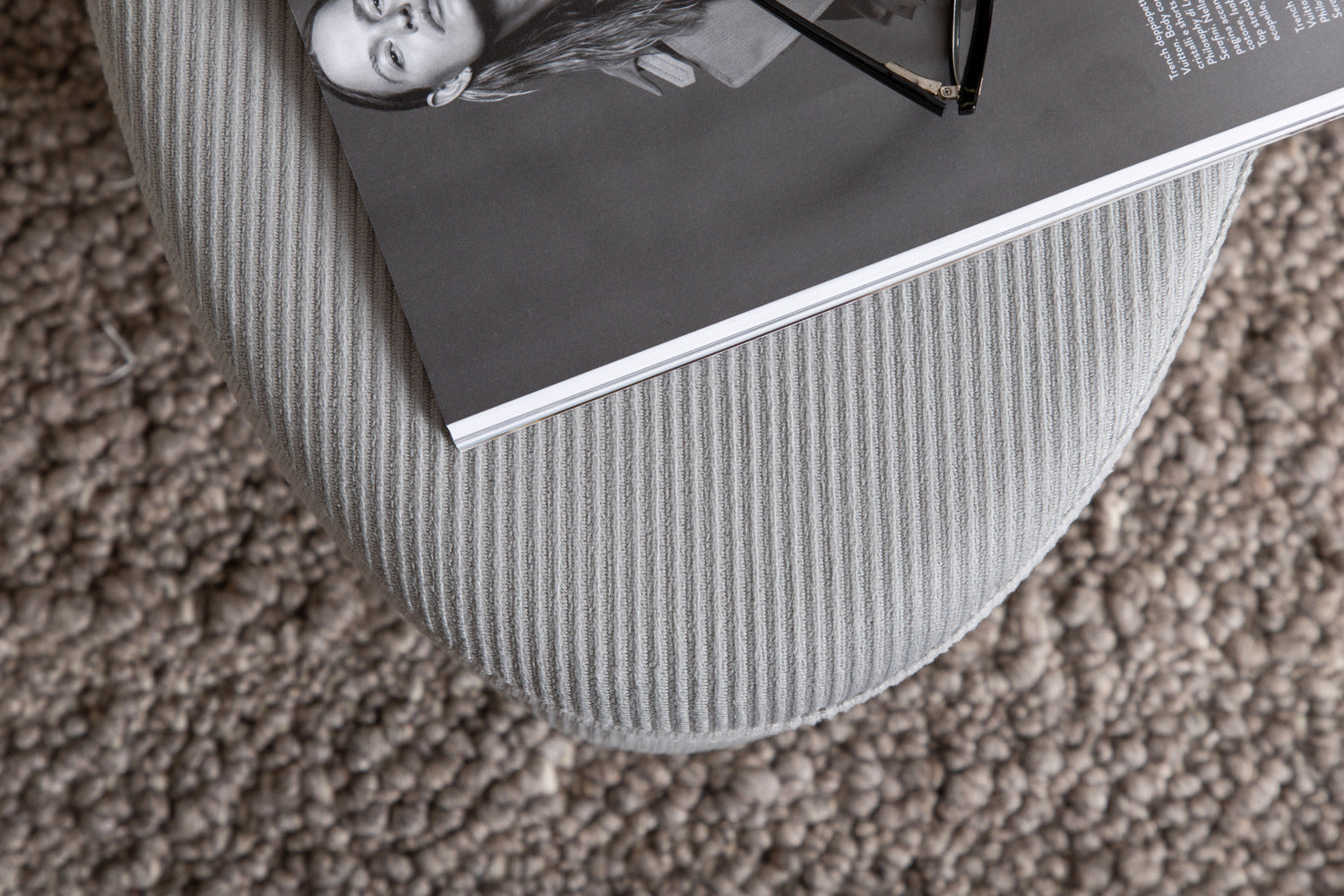 Otto Ottoman-Ottoman / Pouf-Venture Home-peaceofhome.se