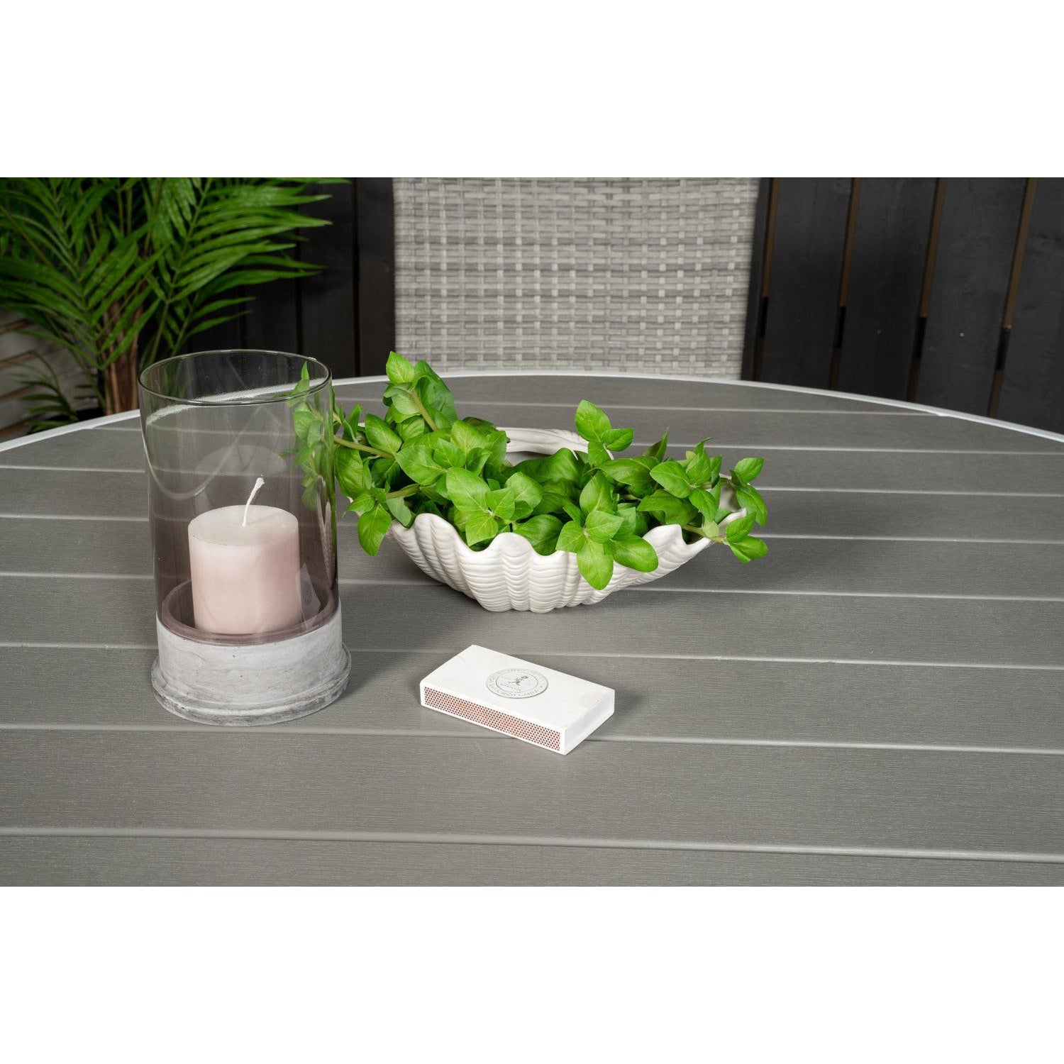 Parma Rund Matgrupp-Table Set-Venture Home-peaceofhome.se