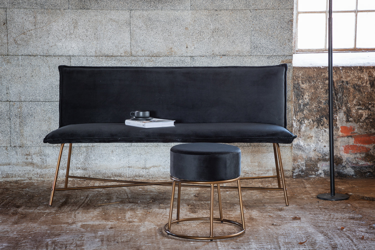 Petra Puff-Ottoman / Pouf-Venture Home-peaceofhome.se