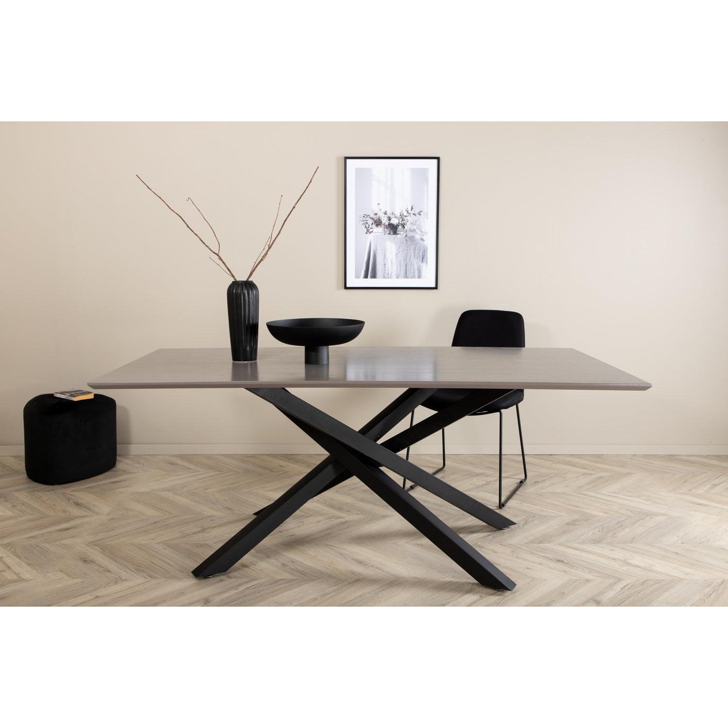 Piazza Bord-Dining Table-Venture Home-peaceofhome.se