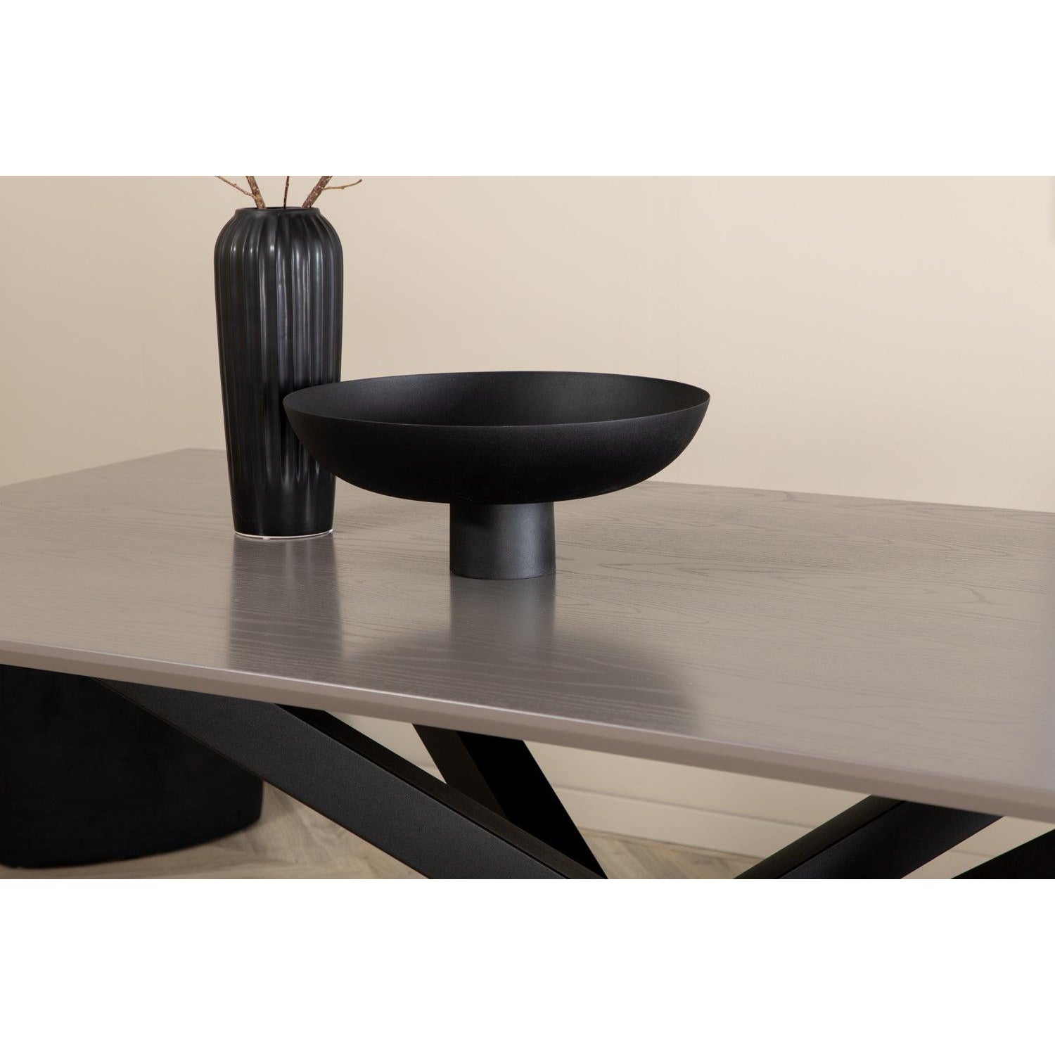Piazza Bord-Dining Table-Venture Home-peaceofhome.se
