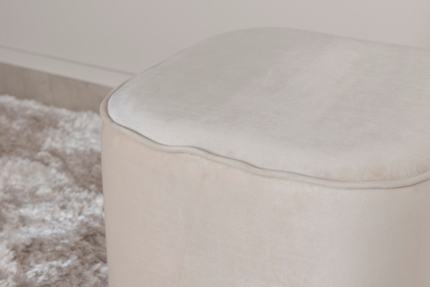 Piff Puff-Ottoman / Pouf-Venture Home-peaceofhome.se
