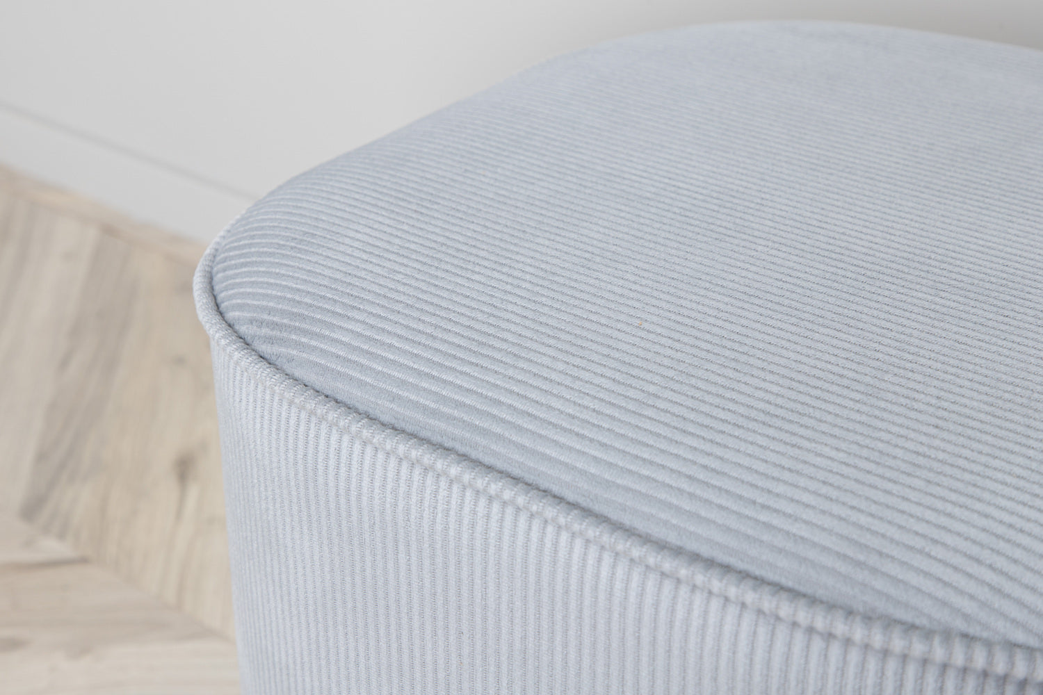 Piff Ottoman / Puff-Ottoman / Pouf-Venture Home-peaceofhome.se