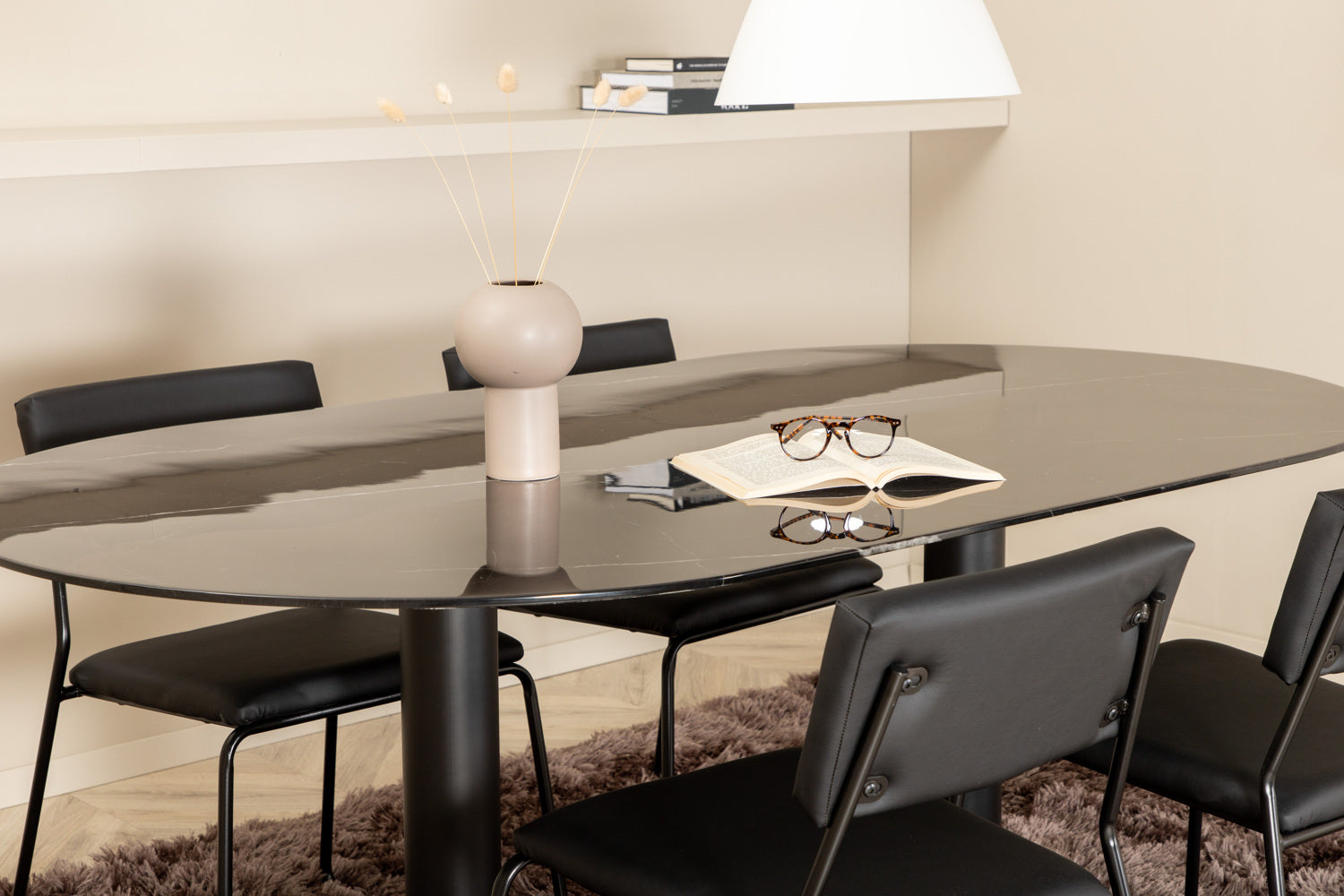Pillan Oval Matgrupp-GR Dining Set-Venture Home-peaceofhome.se