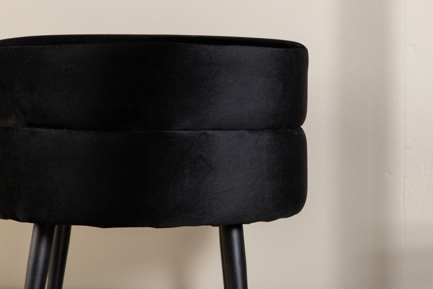 Pot Puff-Ottoman / Pouf-Venture Home-peaceofhome.se