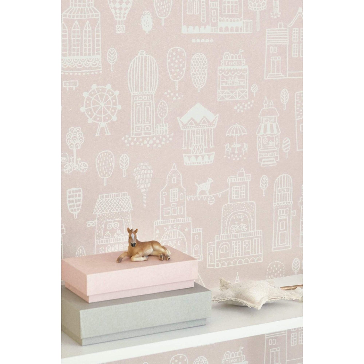 SMALL TOWN DUSTY PINK Non woven / Easy up-tapet-Tapet-Majvillan-peaceofhome.se