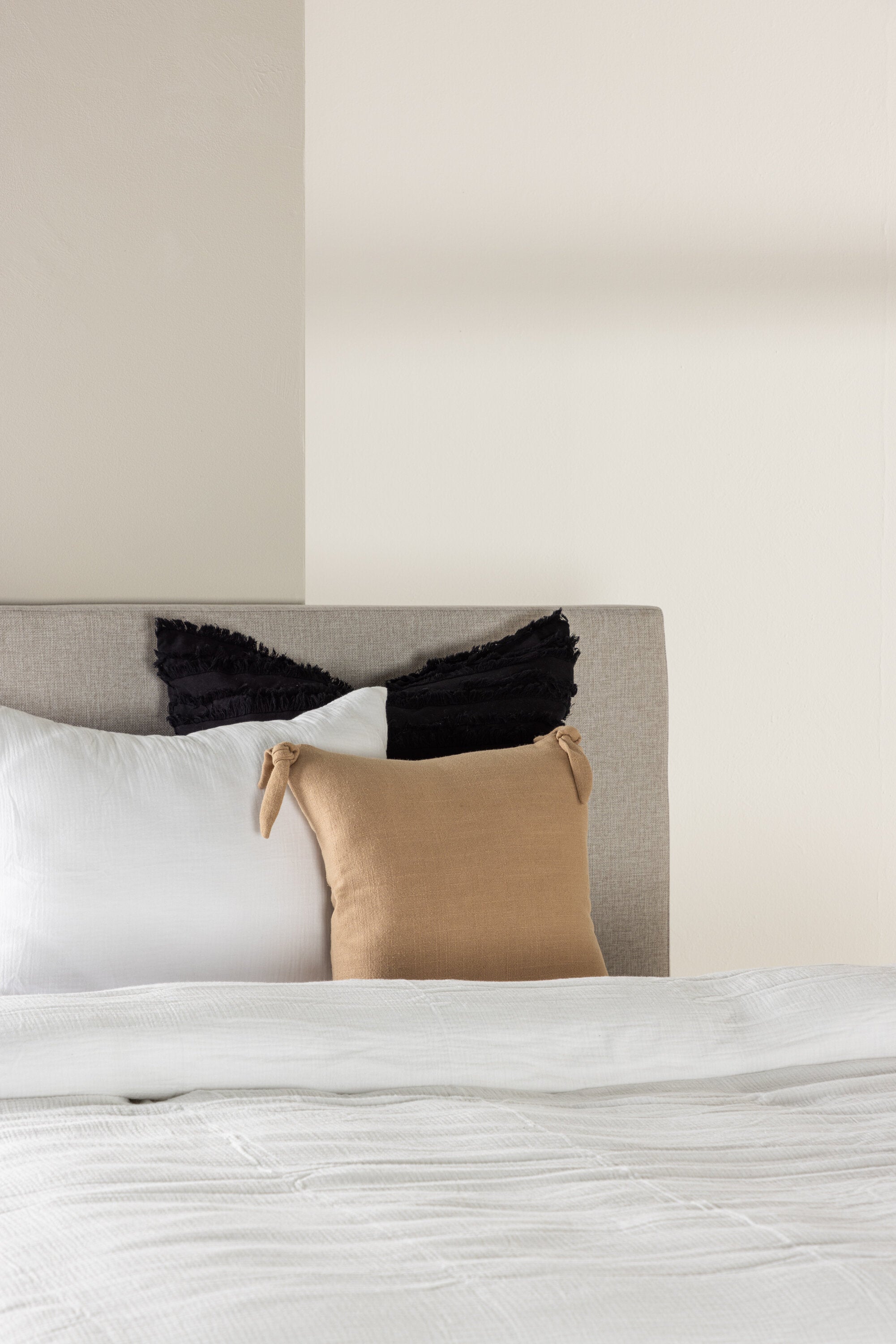 Säng Toledo-Bed-Venture Home-peaceofhome.se