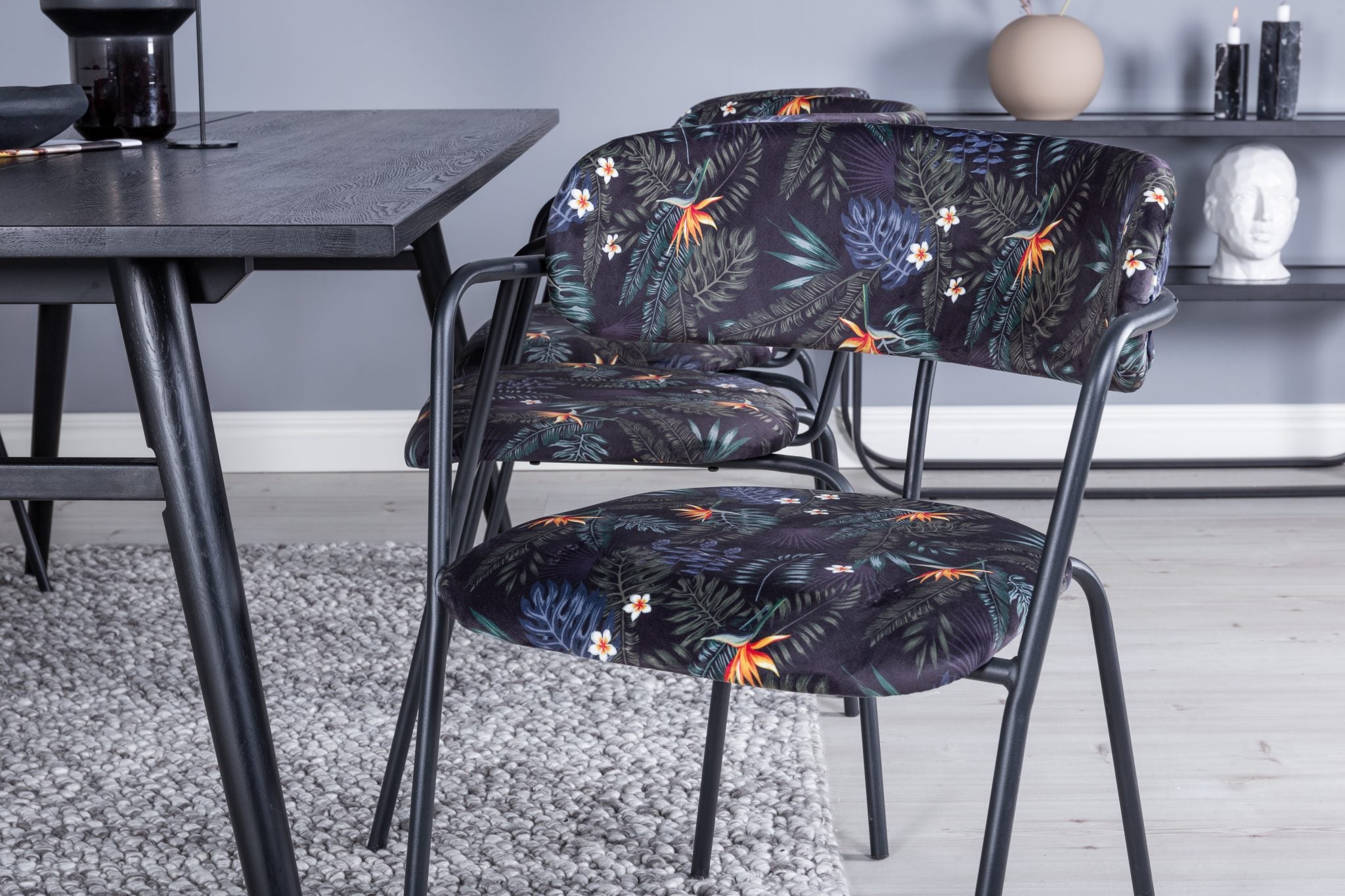 Sleek Rektangulär Matgrupp-GR Dining Set-Venture Home-peaceofhome.se